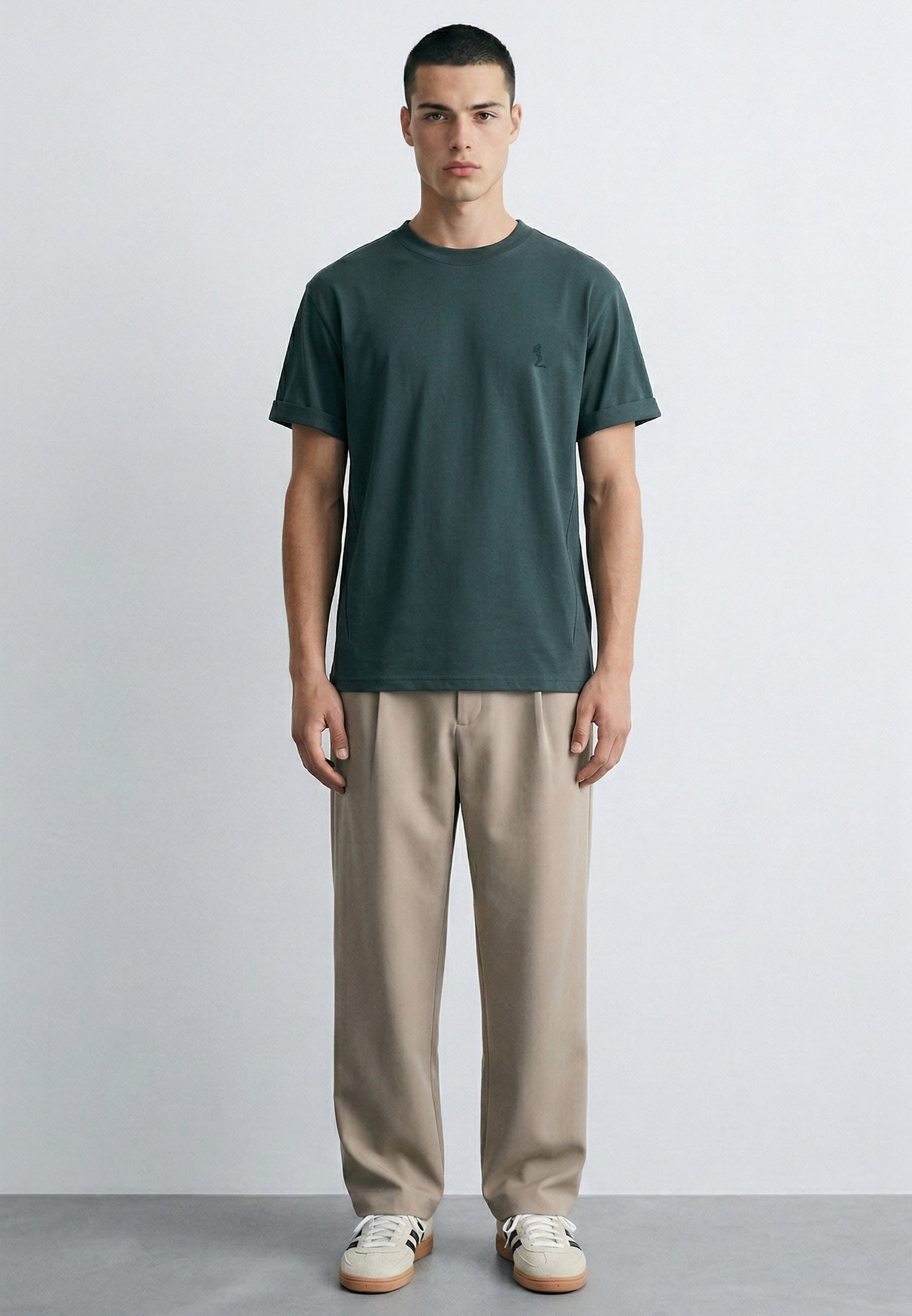 ESSENTIAL ROLLED CUFF T-SHIRT COAL