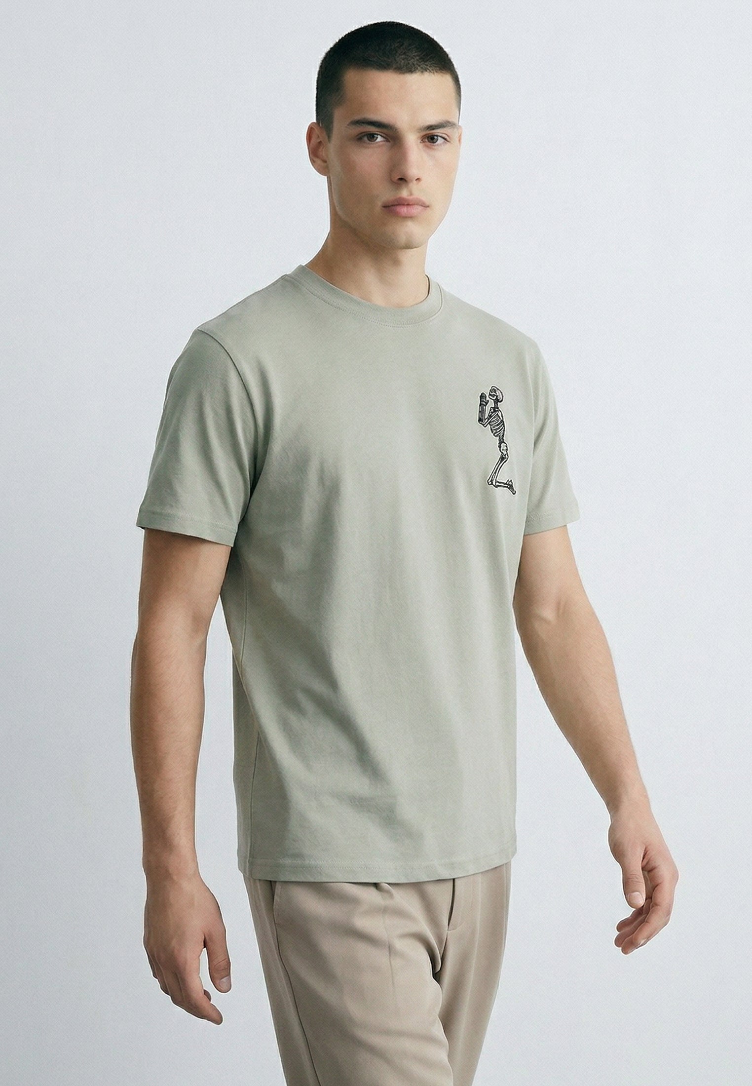 ESSENTIAL BIG SKELETON SOFT KHAKI T-SHIRT
