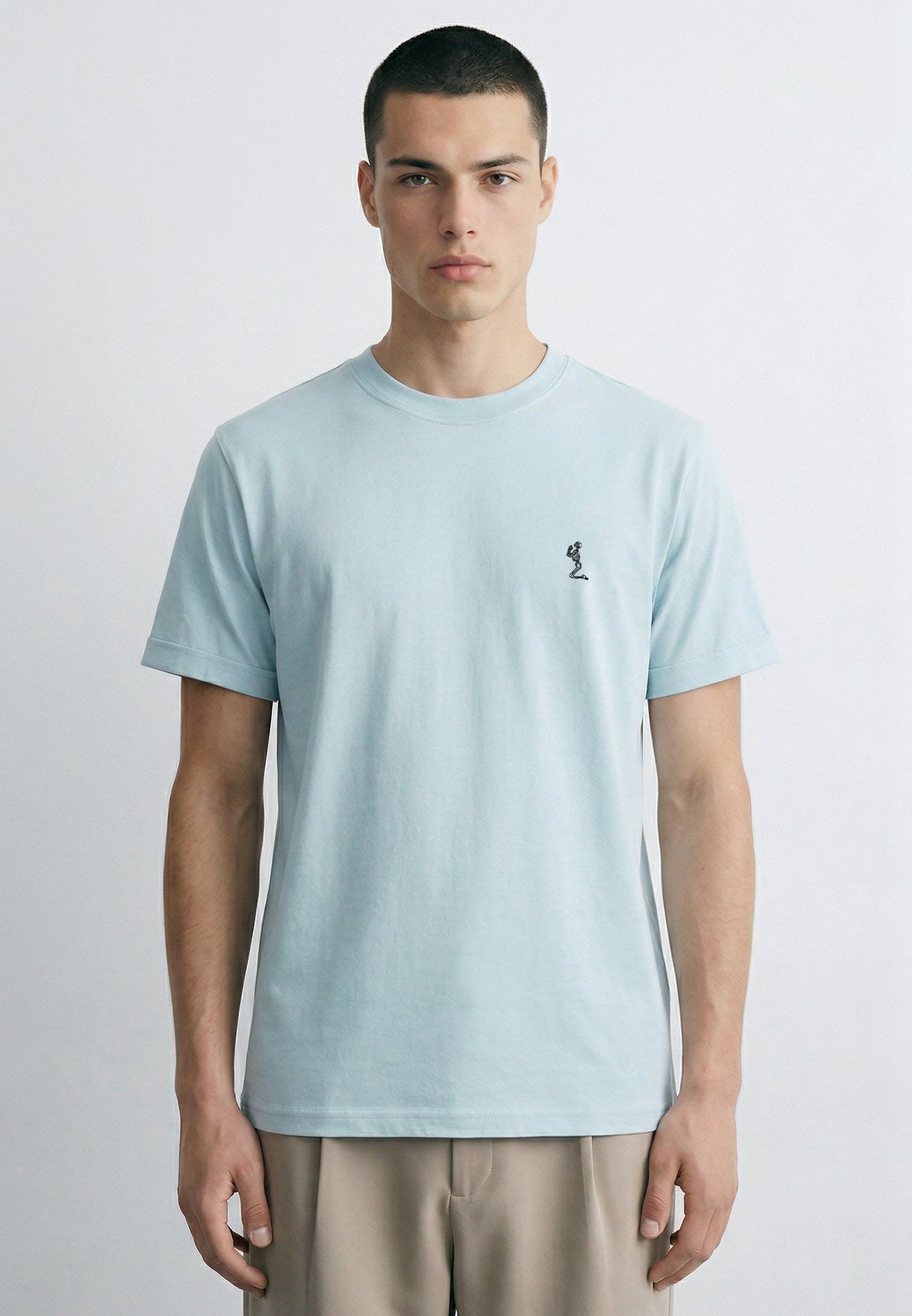 ESSENTIAL ROLLED CUFF T-SHIRT PALE BLUE