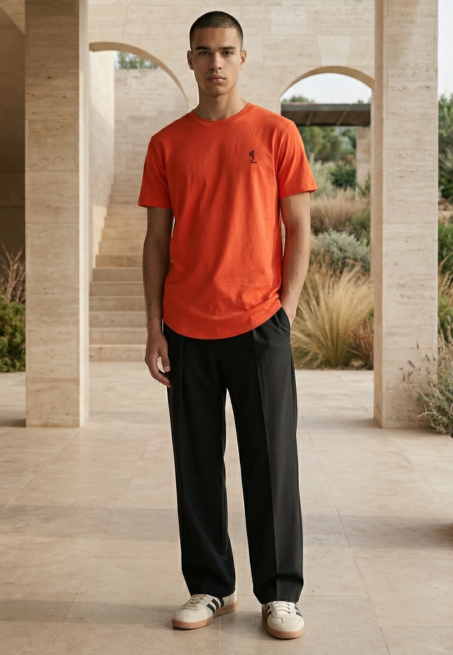 ESSENTIAL CURVED HEM ROYAL RED T-SHIRT
