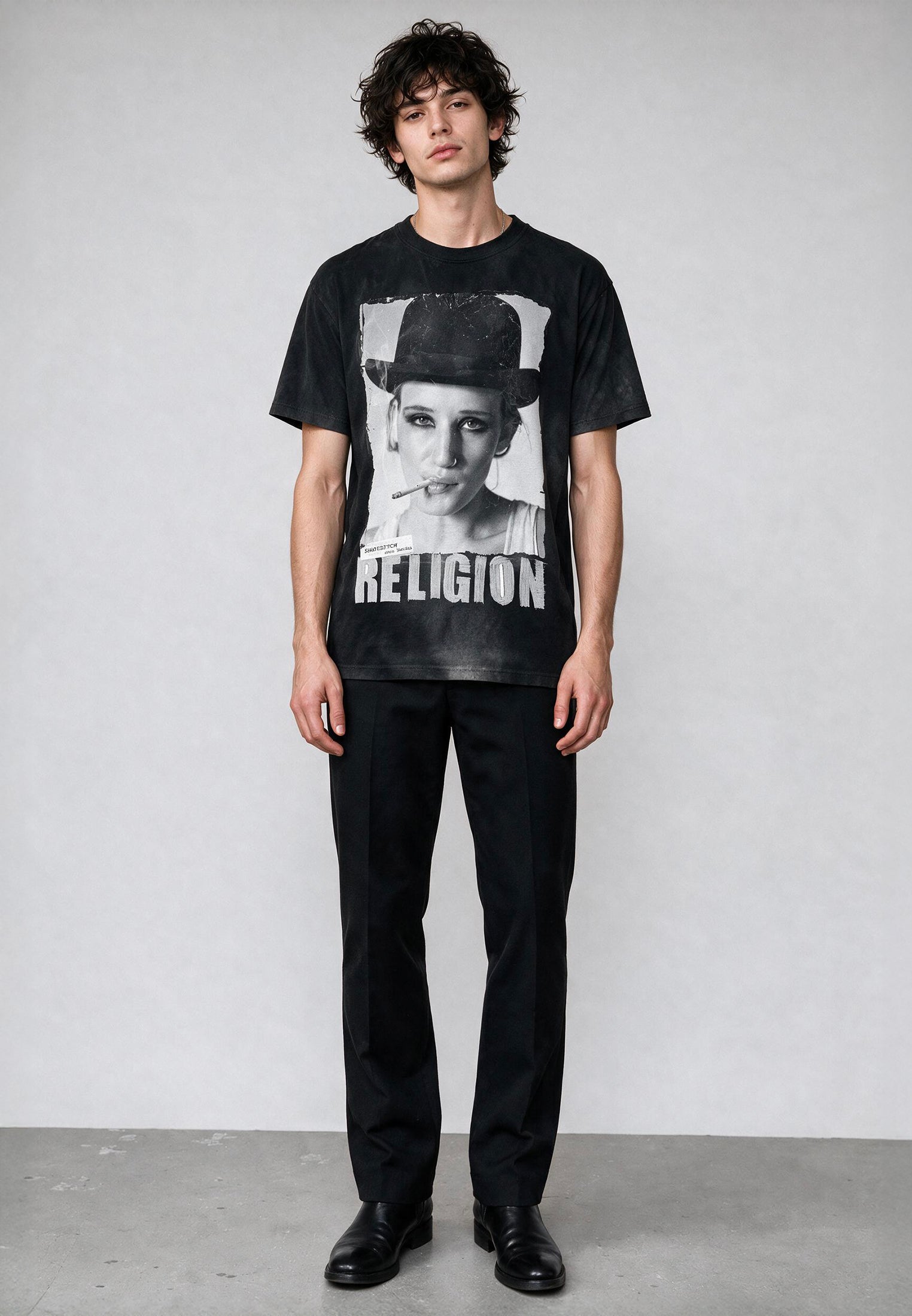 STRANGE FASCINATION BLACK T-SHIRT