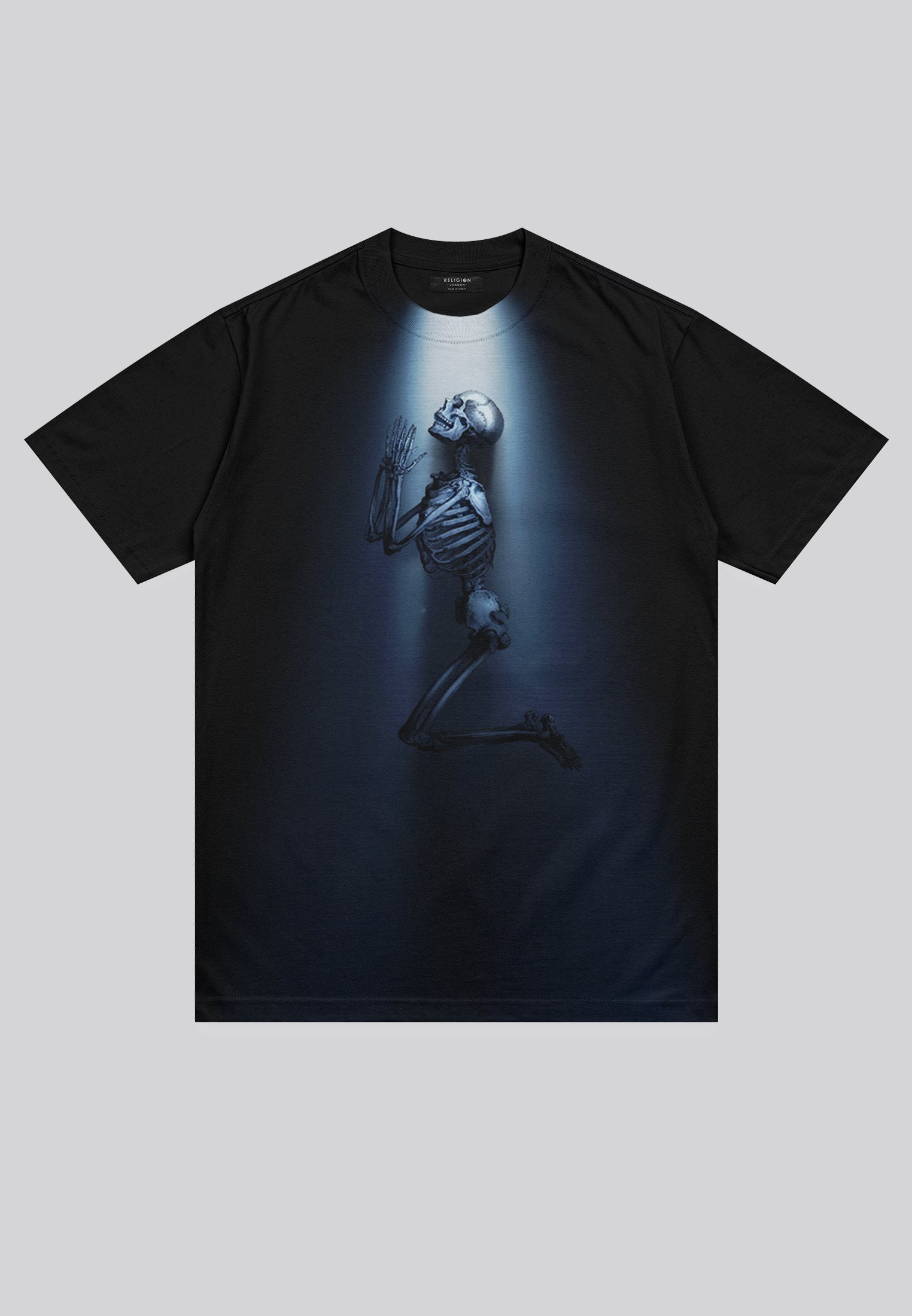 LIGHT OF PRAYER T-SHIRT BLACK