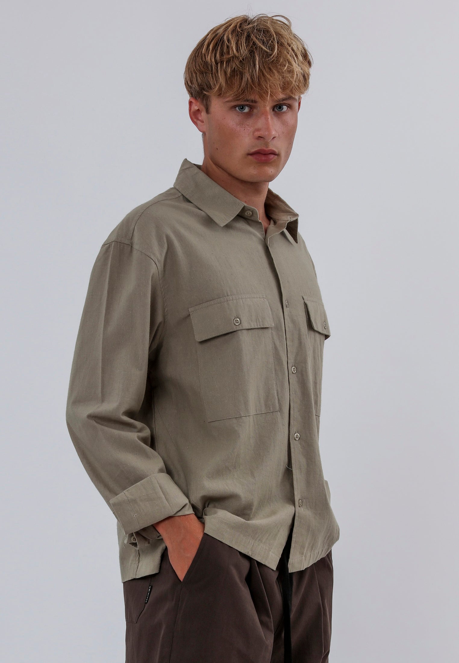 TWO POCKET RELAXED LS SHIRT LIGHT KHAKI