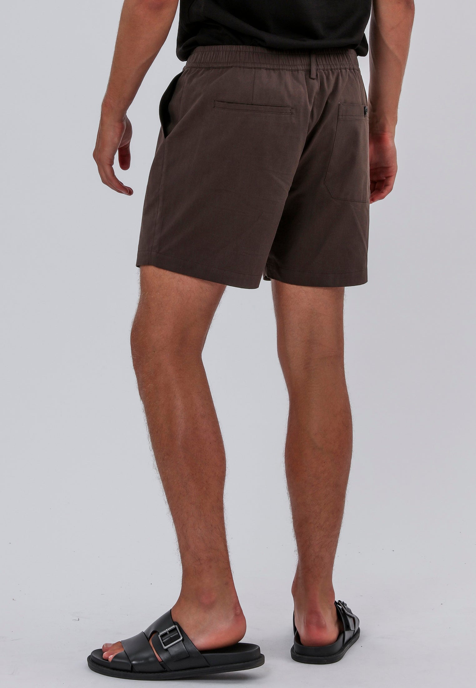 SAINT-TROPEZ ELASTICATED HOLIDAY SHORTS CHOCOLATE