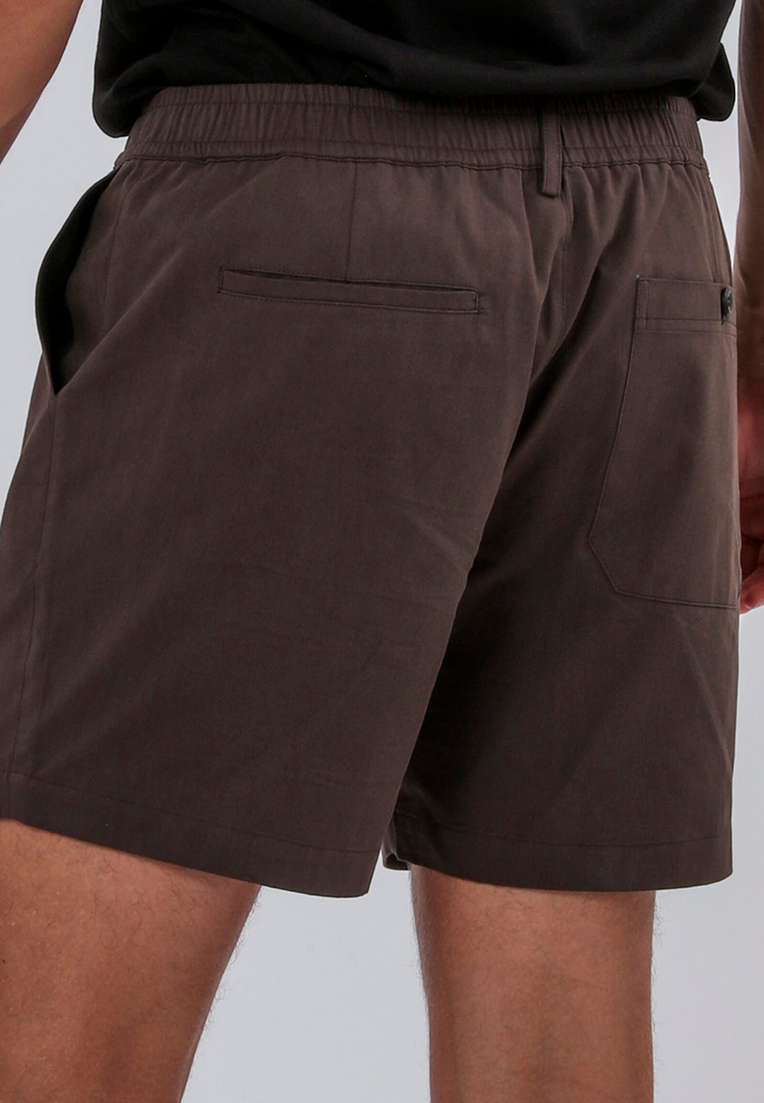 SAINT-TROPEZ ELASTICATED HOLIDAY SHORTS CHOCOLATE