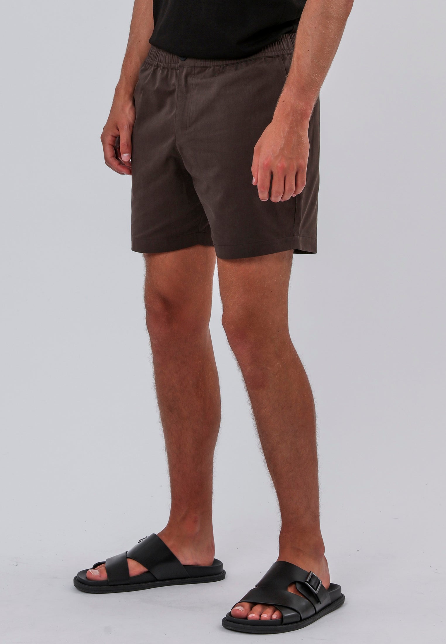 SAINT-TROPEZ ELASTICATED HOLIDAY SHORTS CHOCOLATE