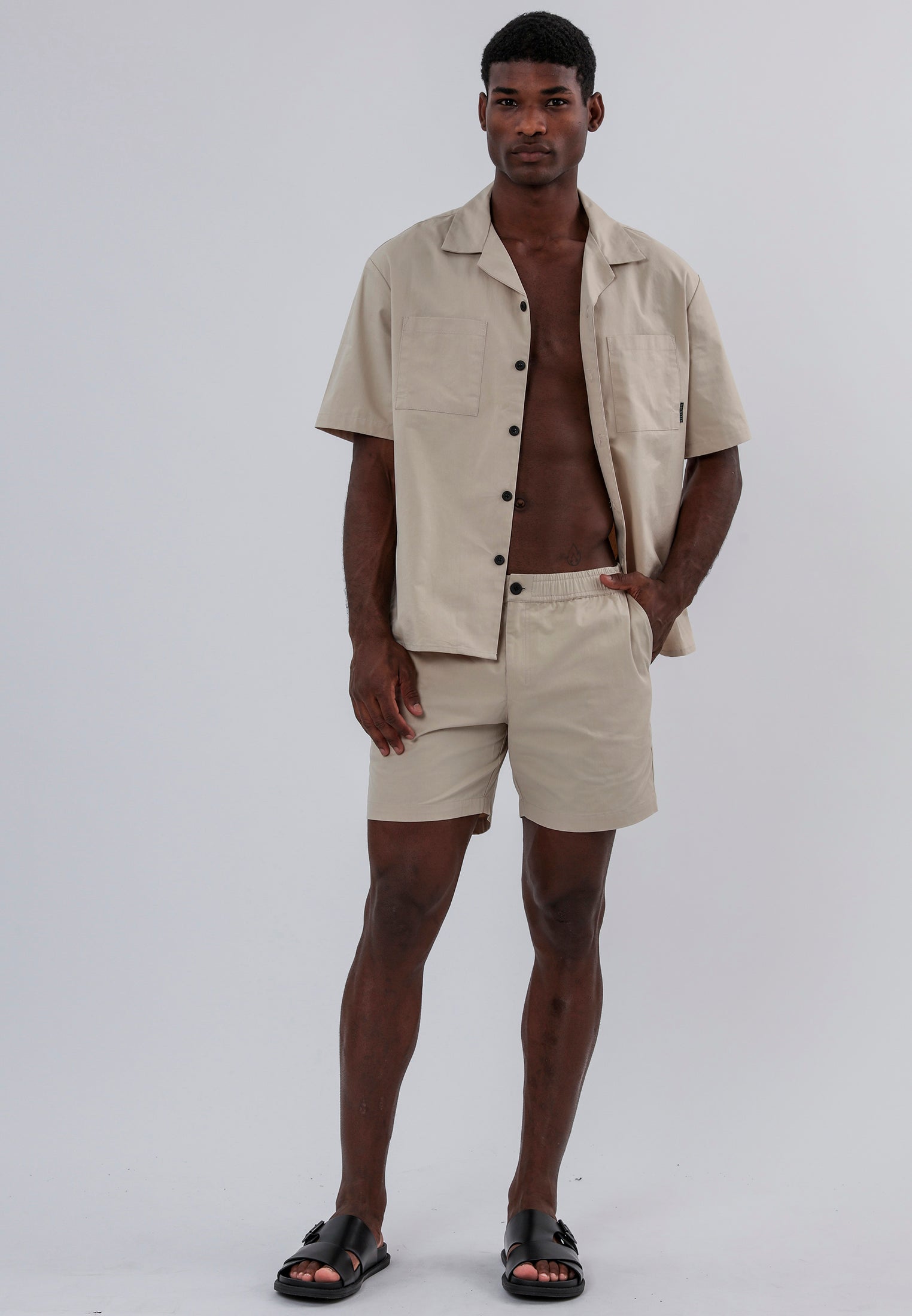 MARBELLA ELASTICATED HOLIDAY SHORTS DUNE