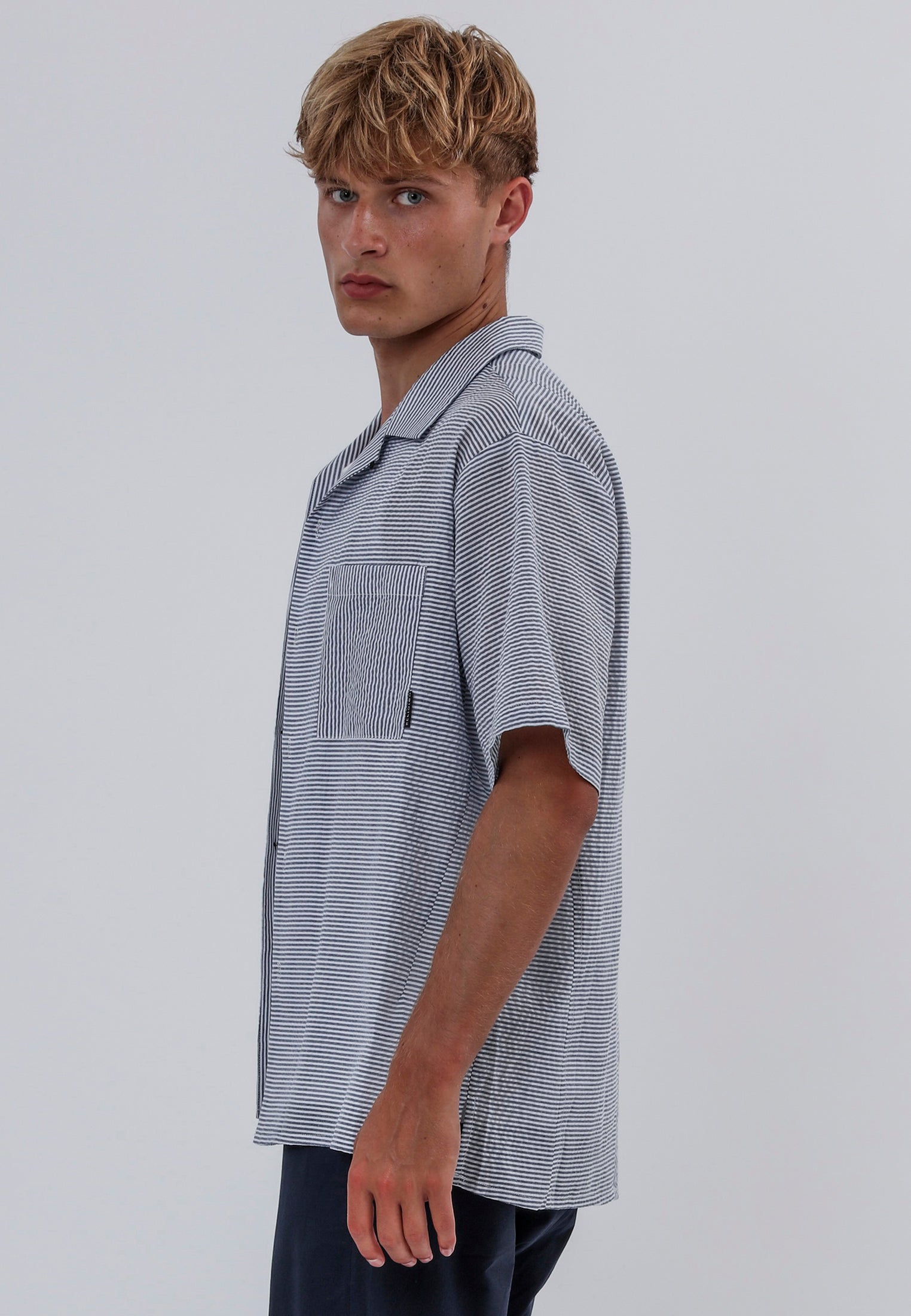 ILLUSION SHIRT OFF WHITE & BLUE