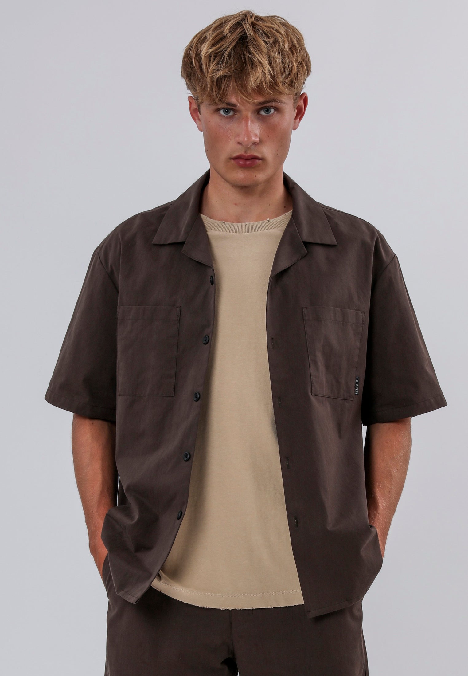 SAINT-TROPEZ LIGHTWEIGHT HOLIDAY SHIRT CHOCOLATE