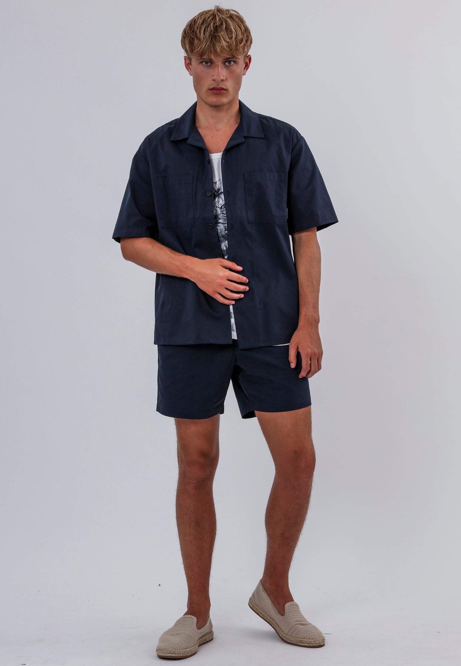 SAINT-TROPEZ LIGHTWEIGHT HOLIDAY SHIRT MIDNIGHT