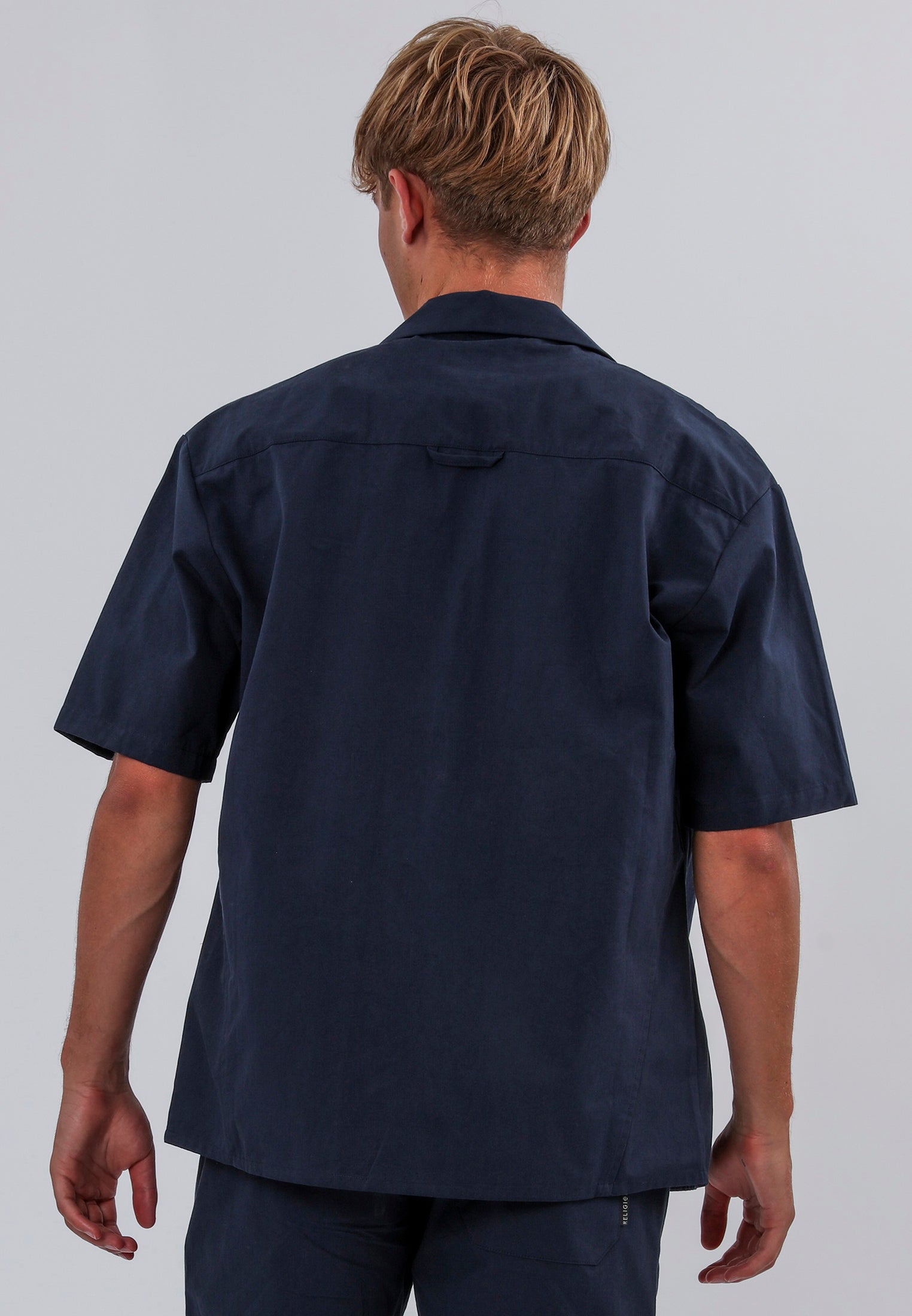 SAINT-TROPEZ LIGHTWEIGHT HOLIDAY SHIRT MIDNIGHT