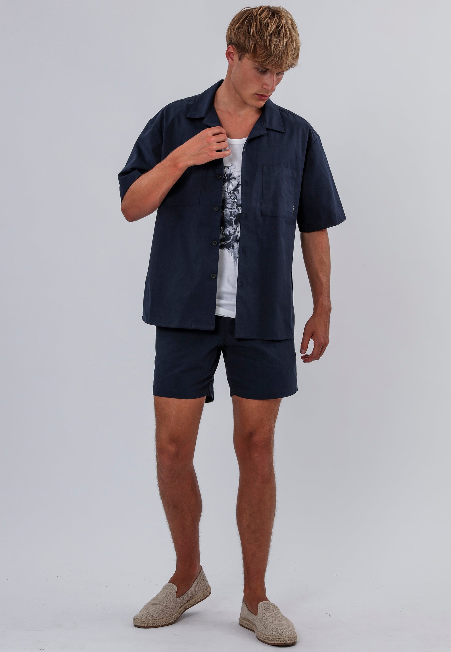 SAINT-TROPEZ LIGHTWEIGHT HOLIDAY SHIRT MIDNIGHT