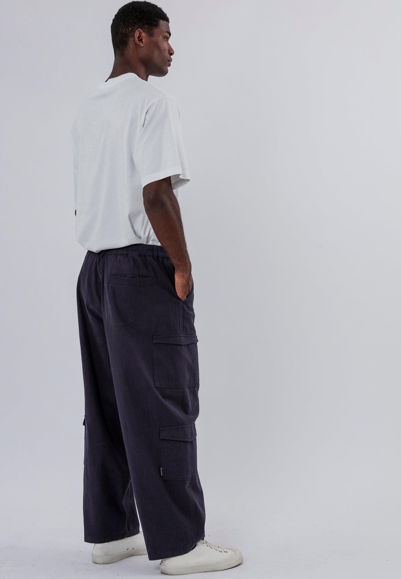 MULTI POCKET CARGO ROYAL BLUE