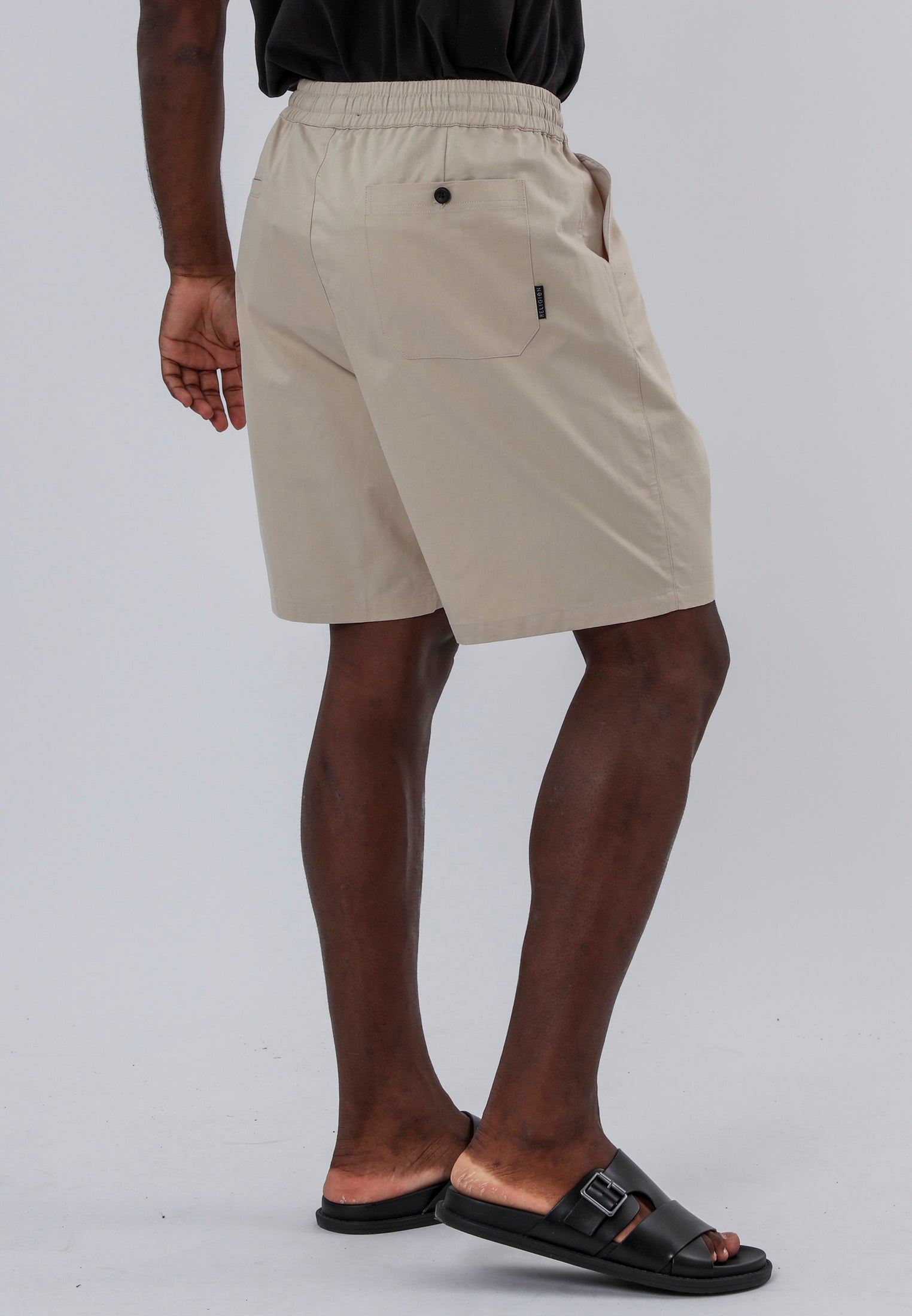 MARBELLA PLEATED HOLIDAY SHORTS DUNE