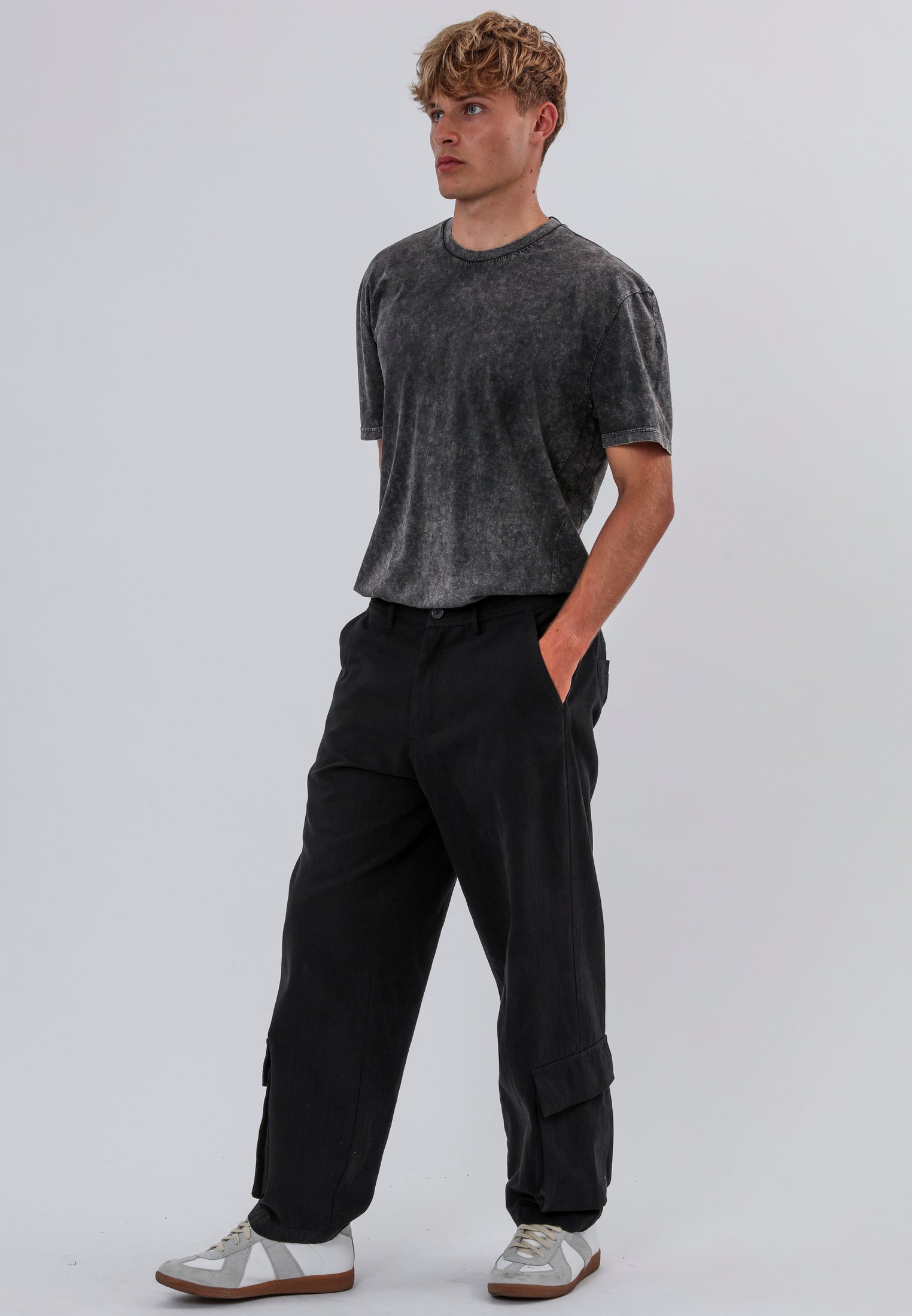 SAFARI CARGO TROUSERS BLACK