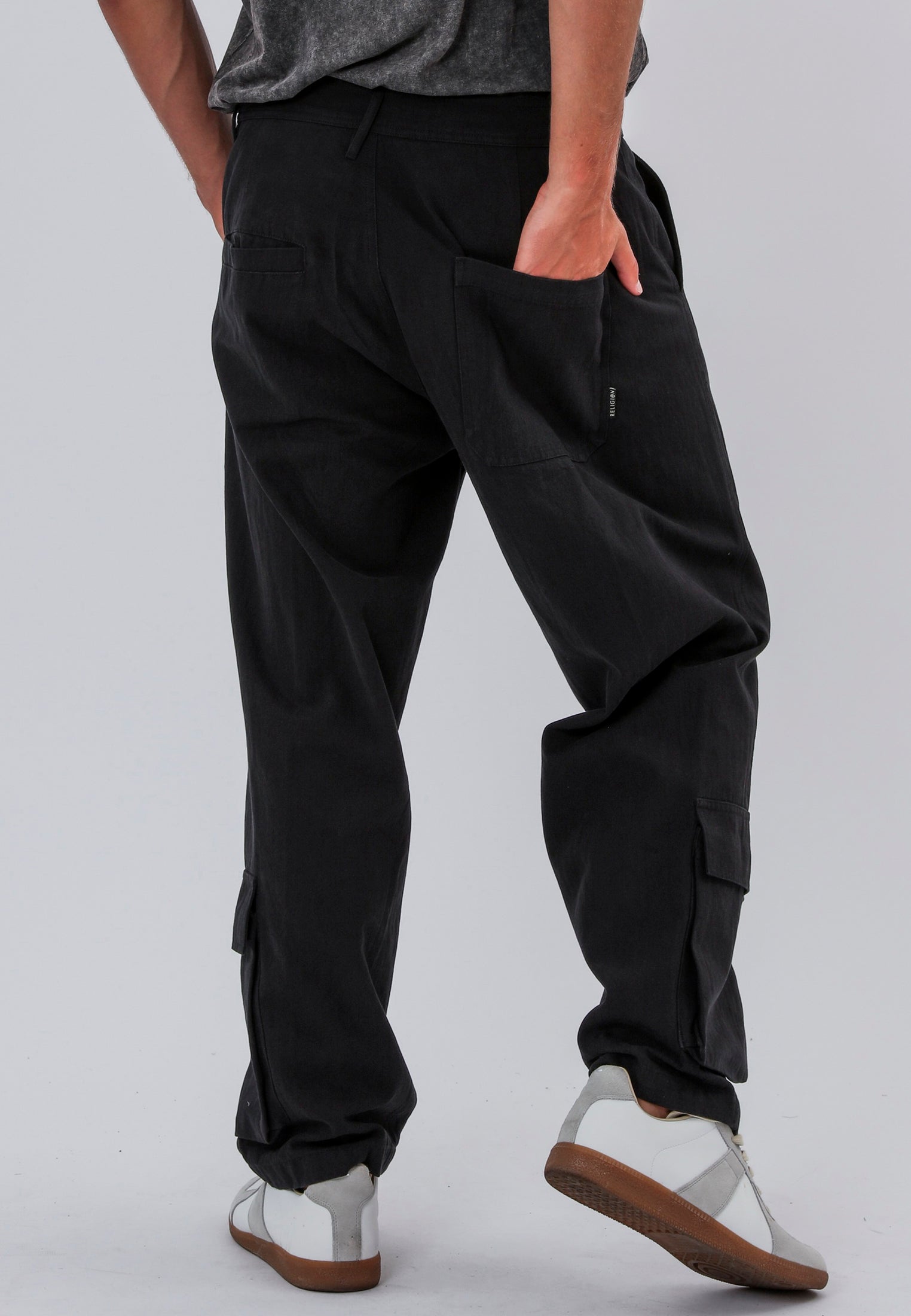SAFARI CARGO TROUSERS BLACK