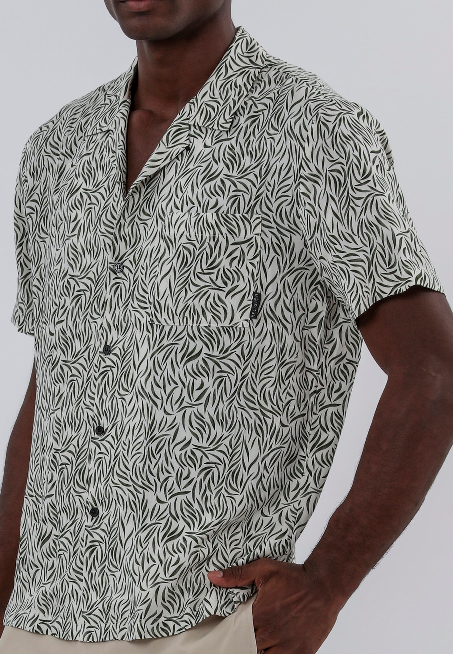 STROKE SHIRT WHITE & GREEN