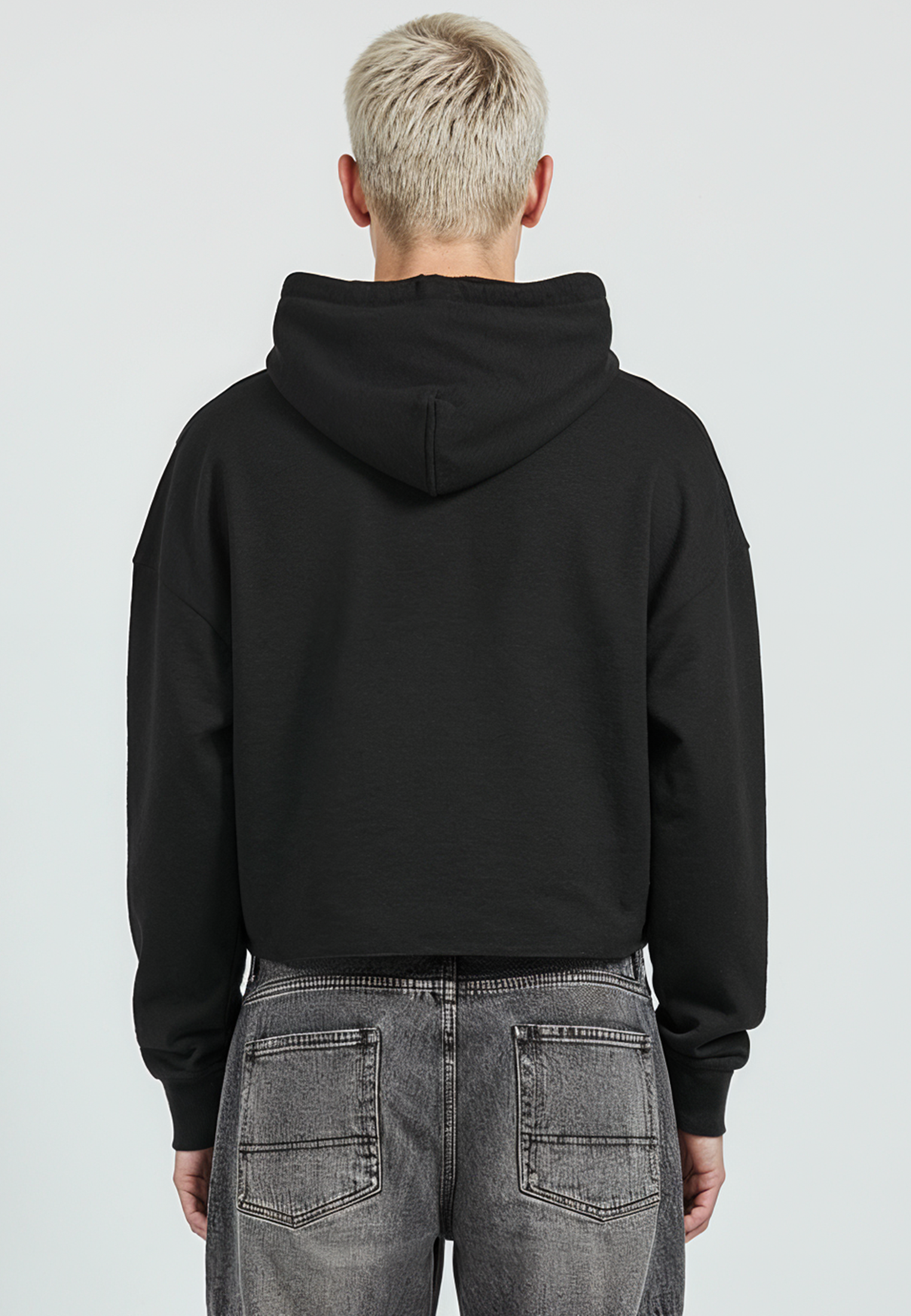 CROP BOX HOODIE BLACK
