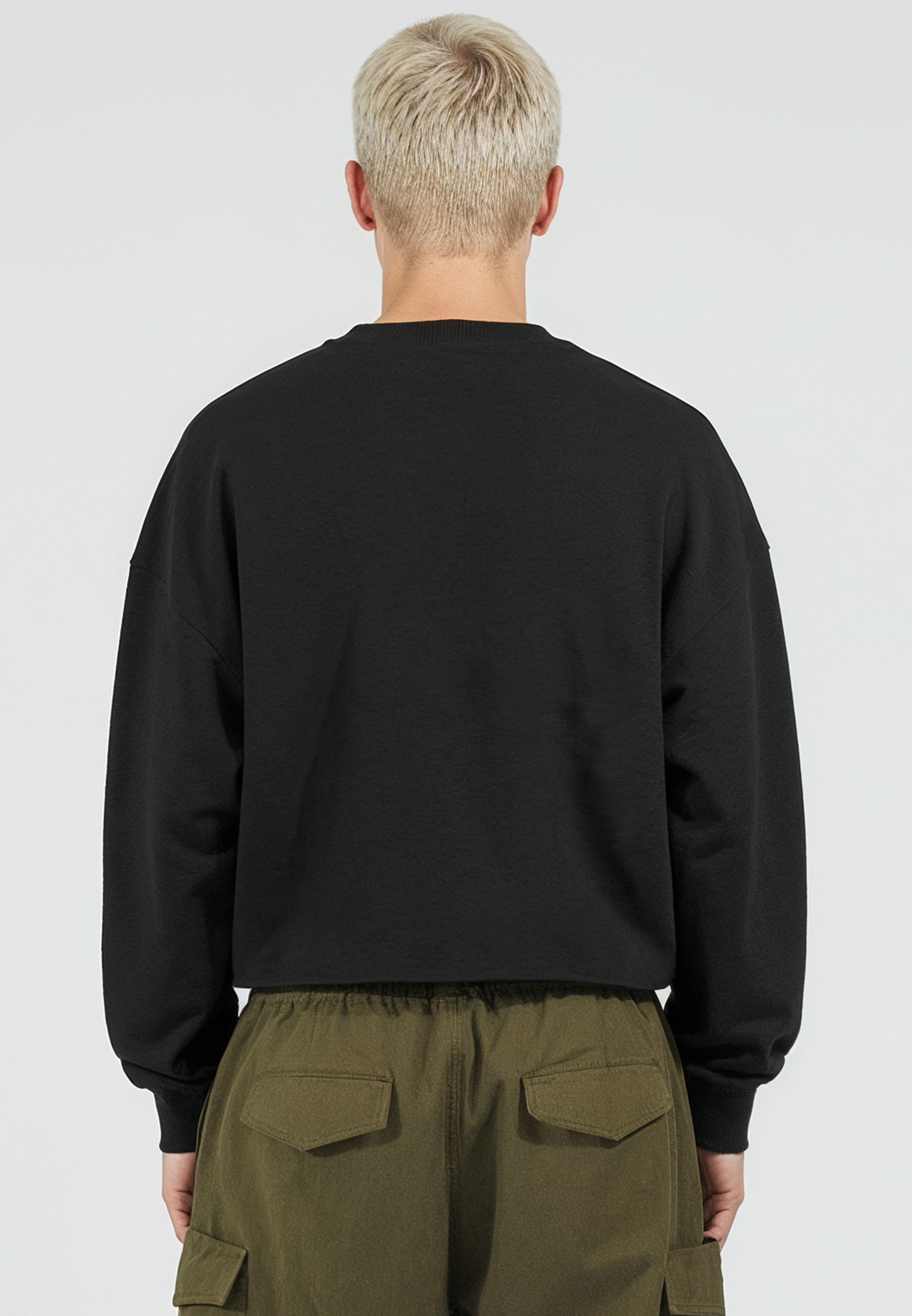 CROP BOX SWEAT BLACK