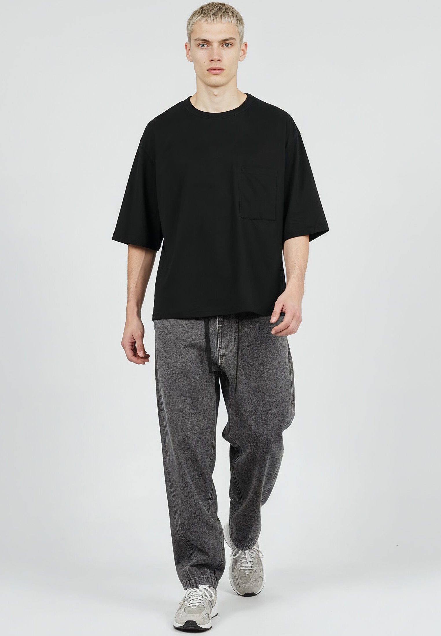 CROP BOX T-SHIRT BLACK