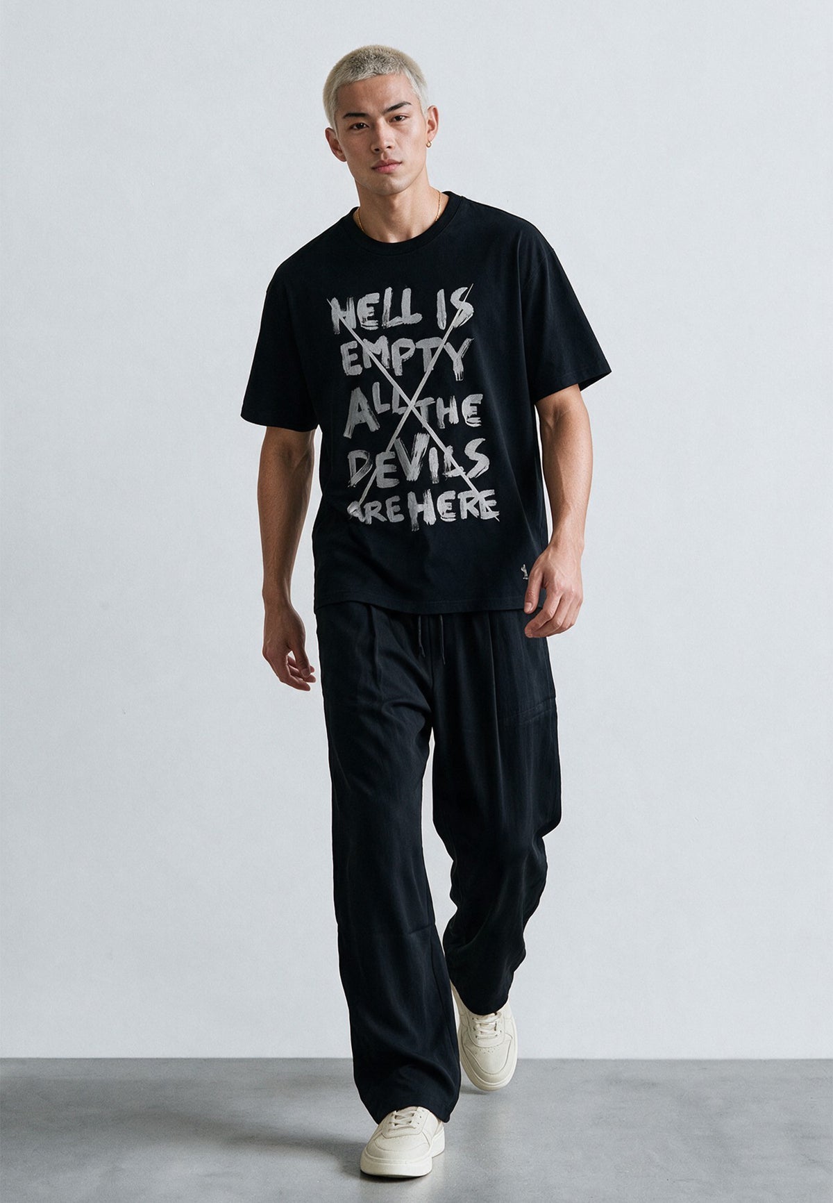 HELL IS EMPTY T-SHIRT BLACK