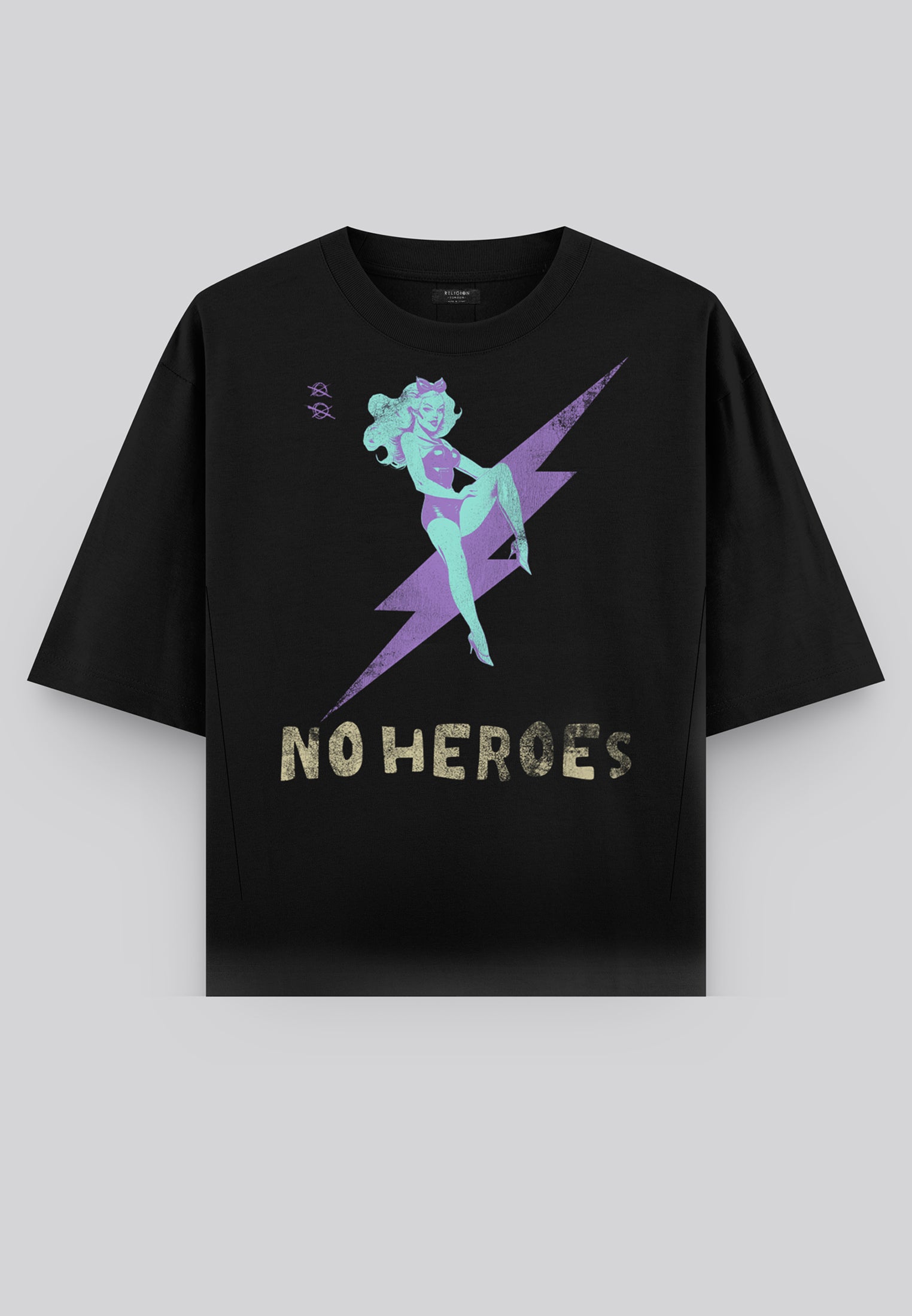 NO HEROES CROP T-SHIRT BLACK