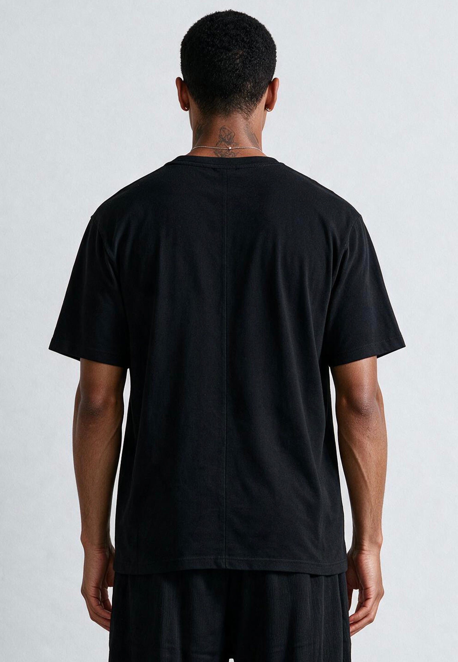 SELF DEFENSE T-SHIRT BLACK