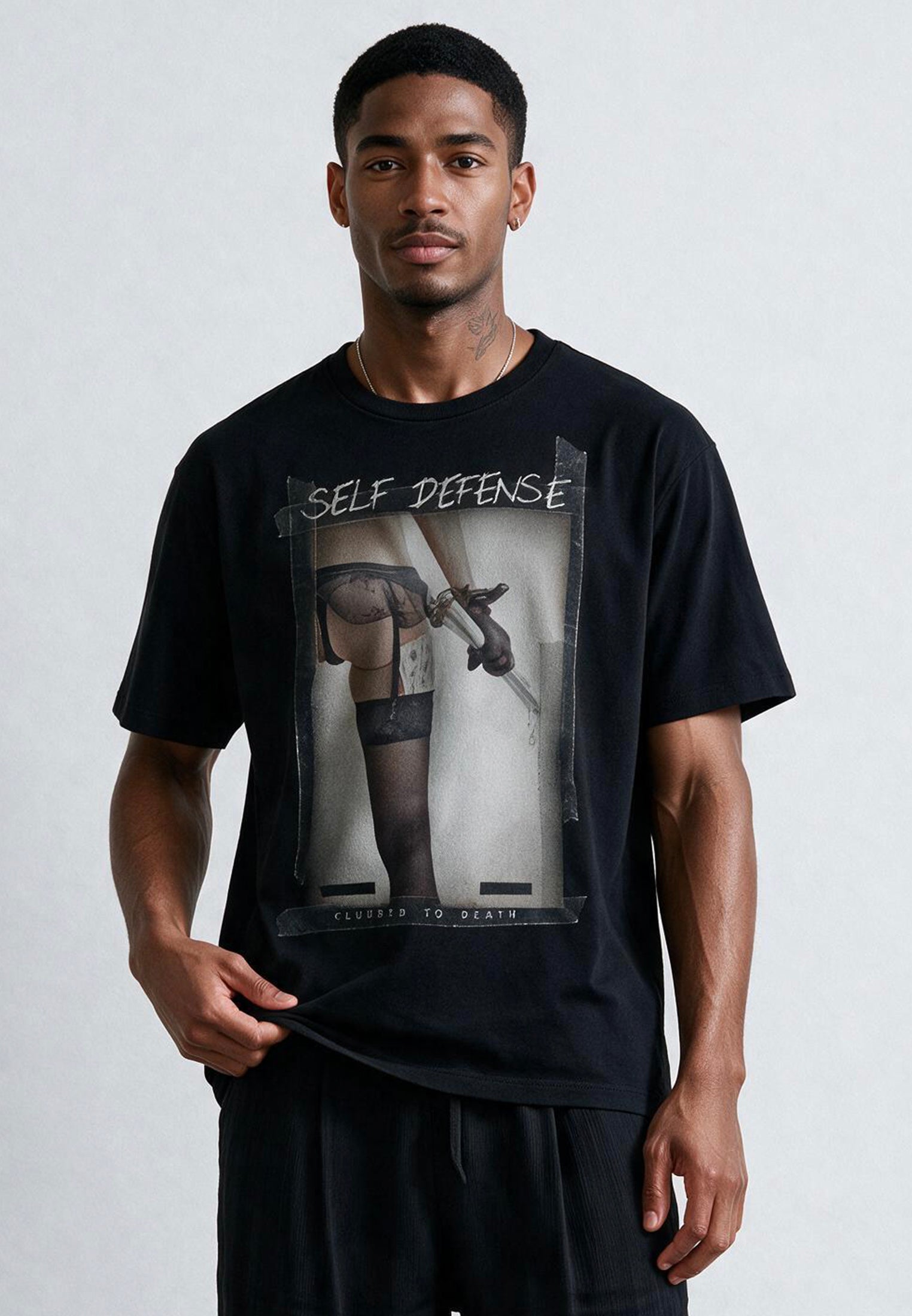 SELF DEFENSE T-SHIRT BLACK