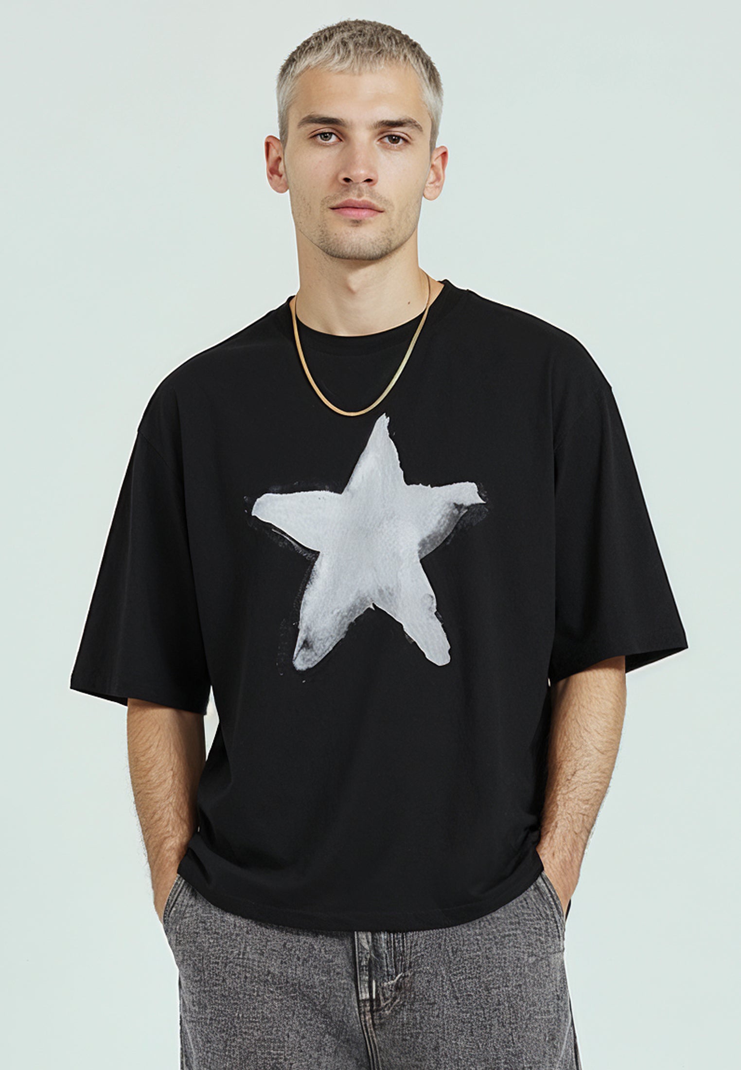 STAR CROP T-SHIRT BLACK