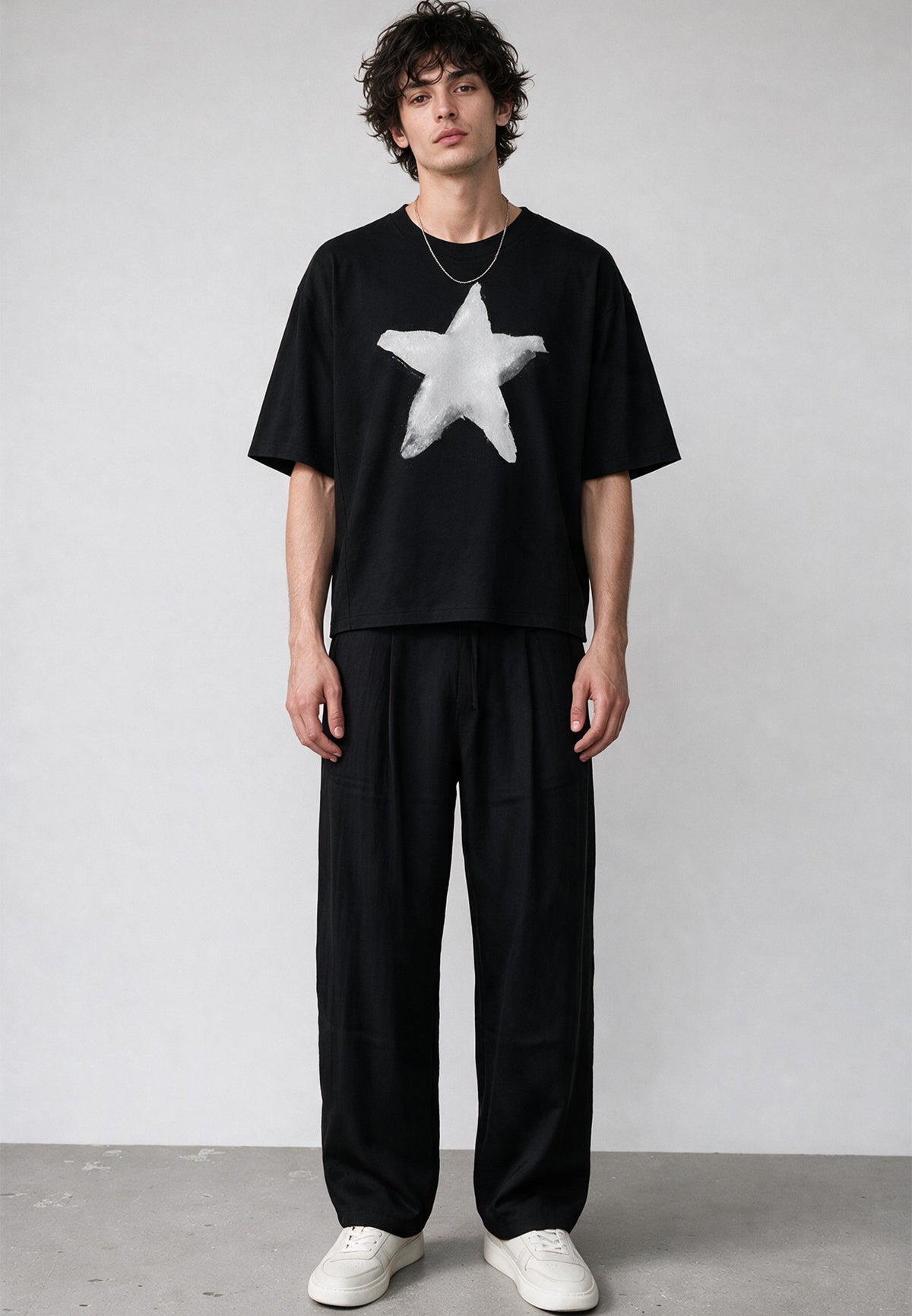 STAR BOXY T-SHIRT BLACK