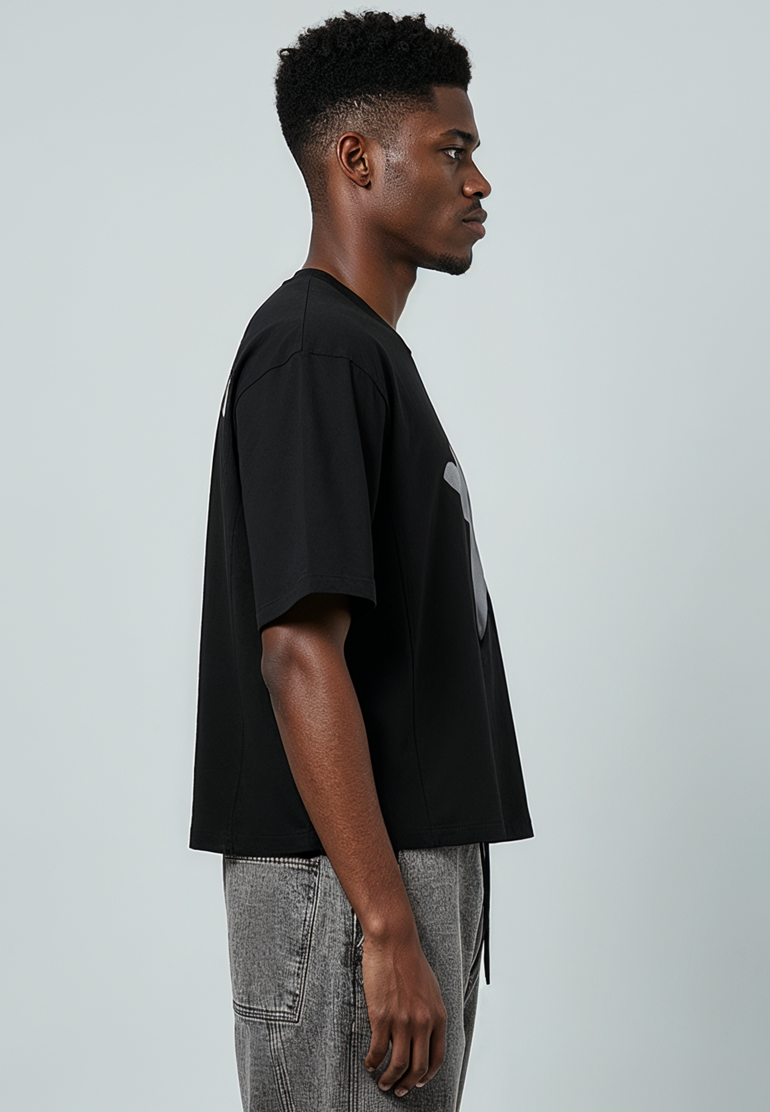 STAR CROP T-SHIRT BLACK