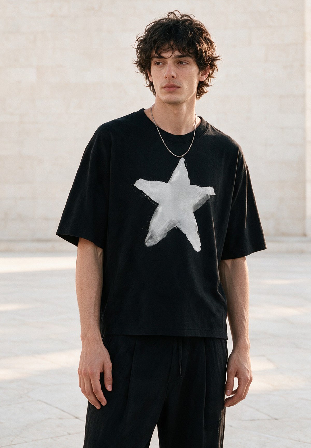 STAR BOXY T-SHIRT BLACK