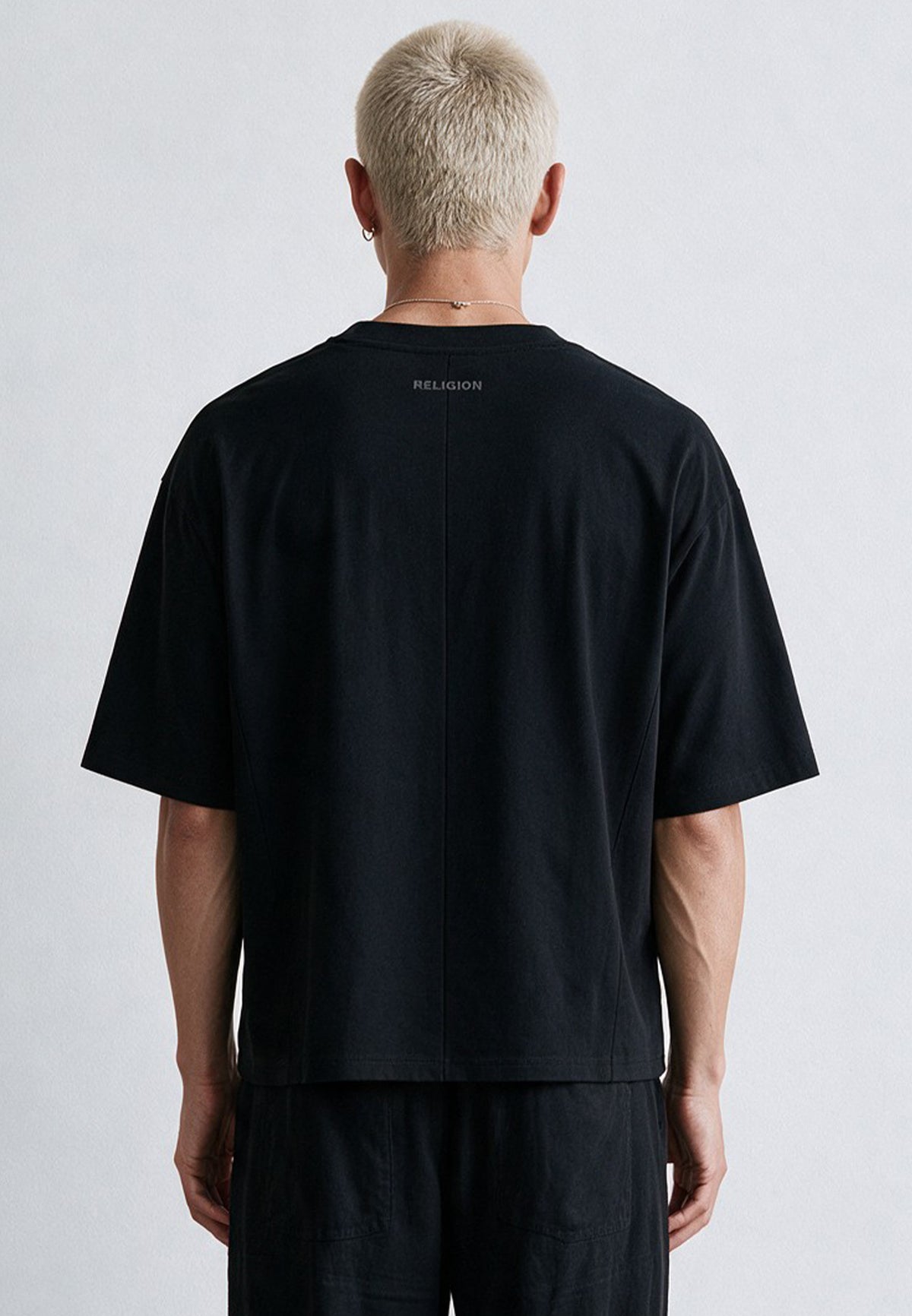 BOLT BOXY T-SHIRT BLACK