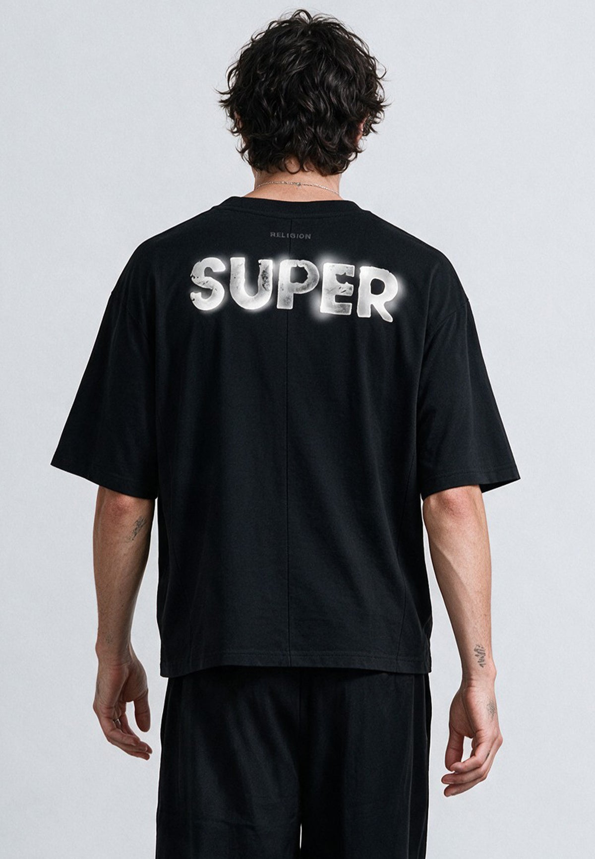 STAR BOXY T-SHIRT BLACK