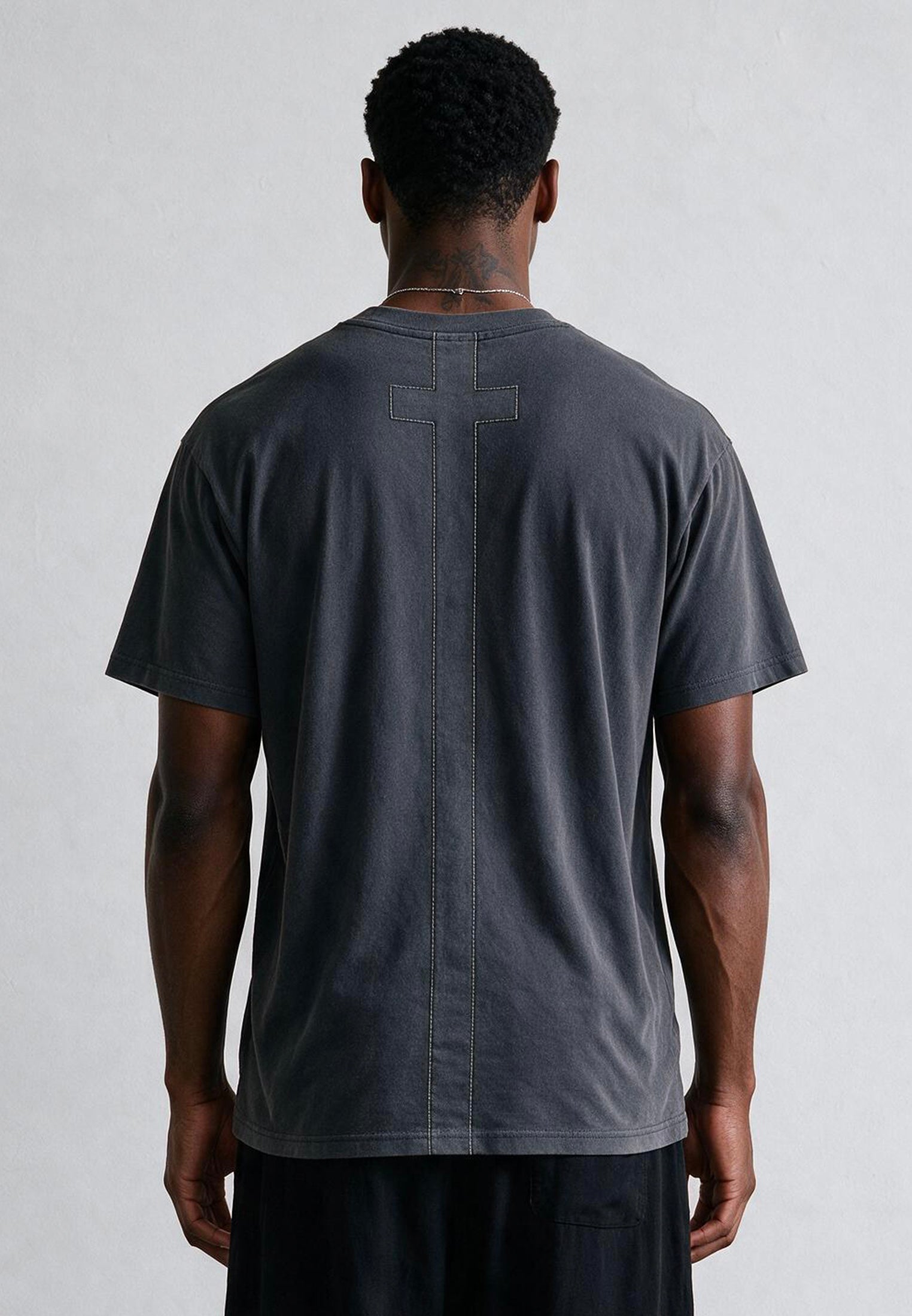 F-YOU T-SHIRT WASHED BLACK CURVED HEM