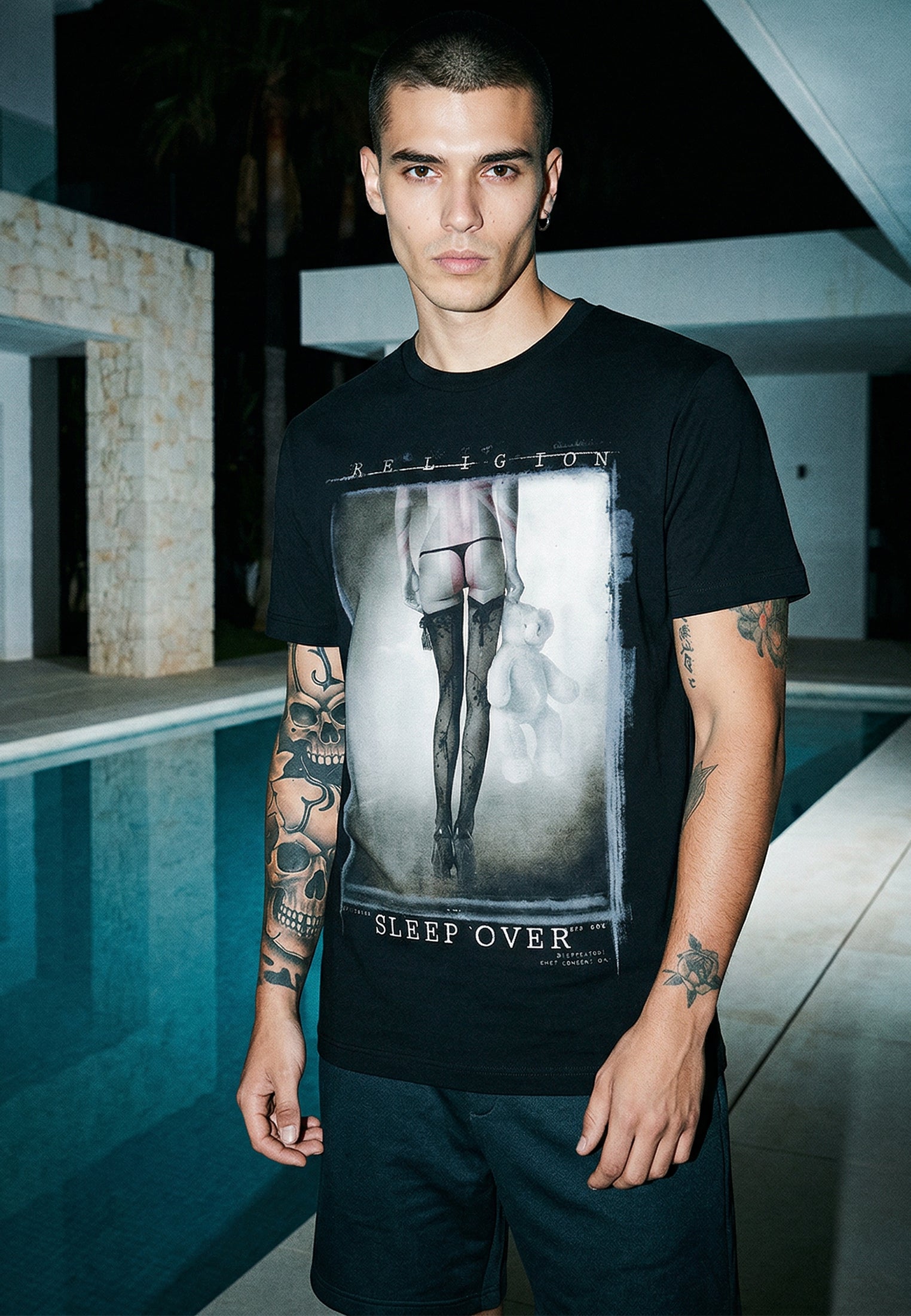 SLEEPOVER T-SHIRT BLACK