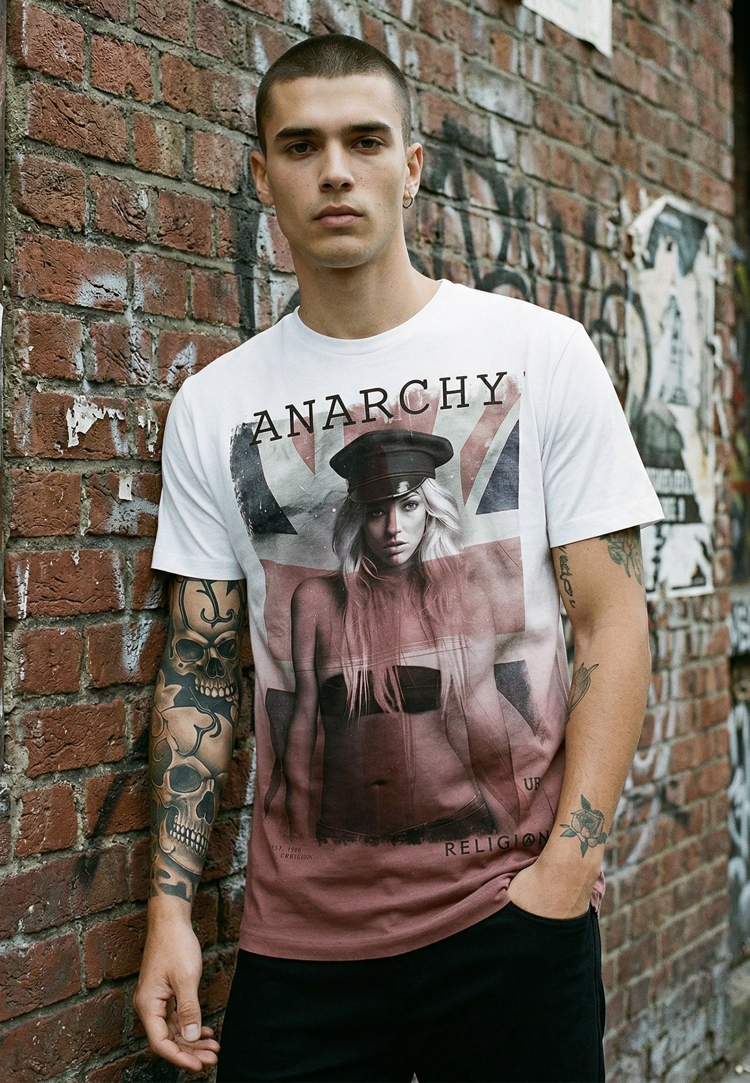 ANARCHY T-SHIRT WHITE & RED