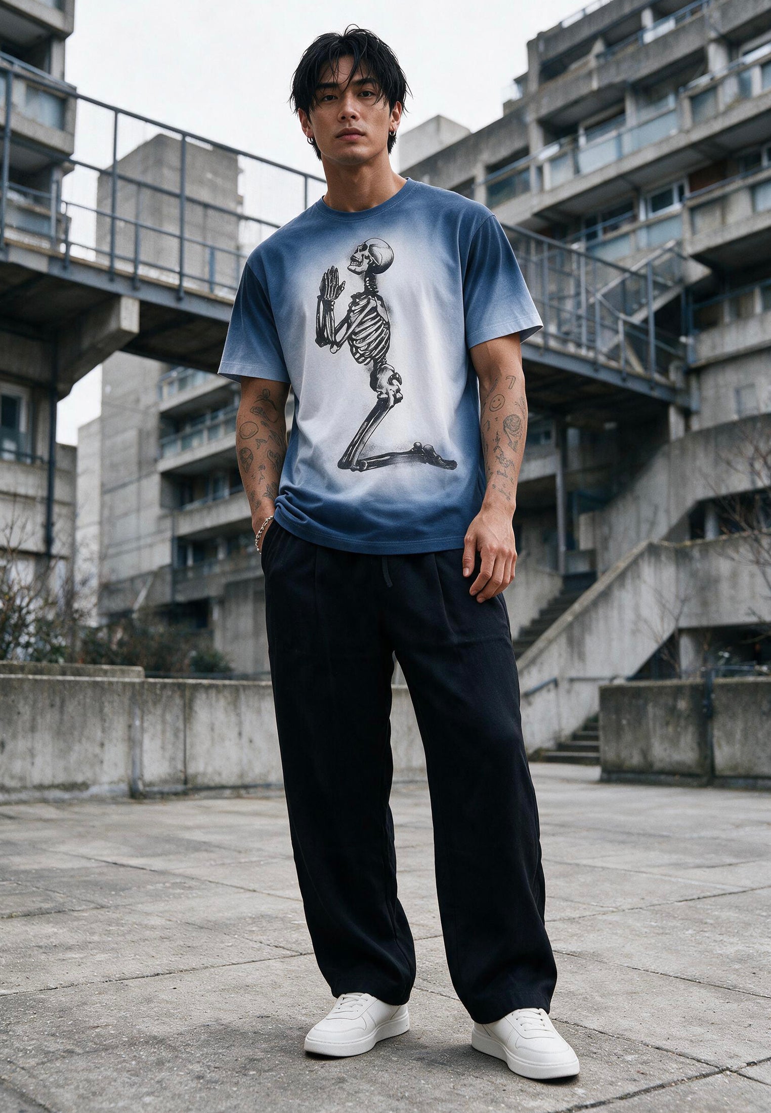 PRAYING SKELETON T-SHIRT BLUE