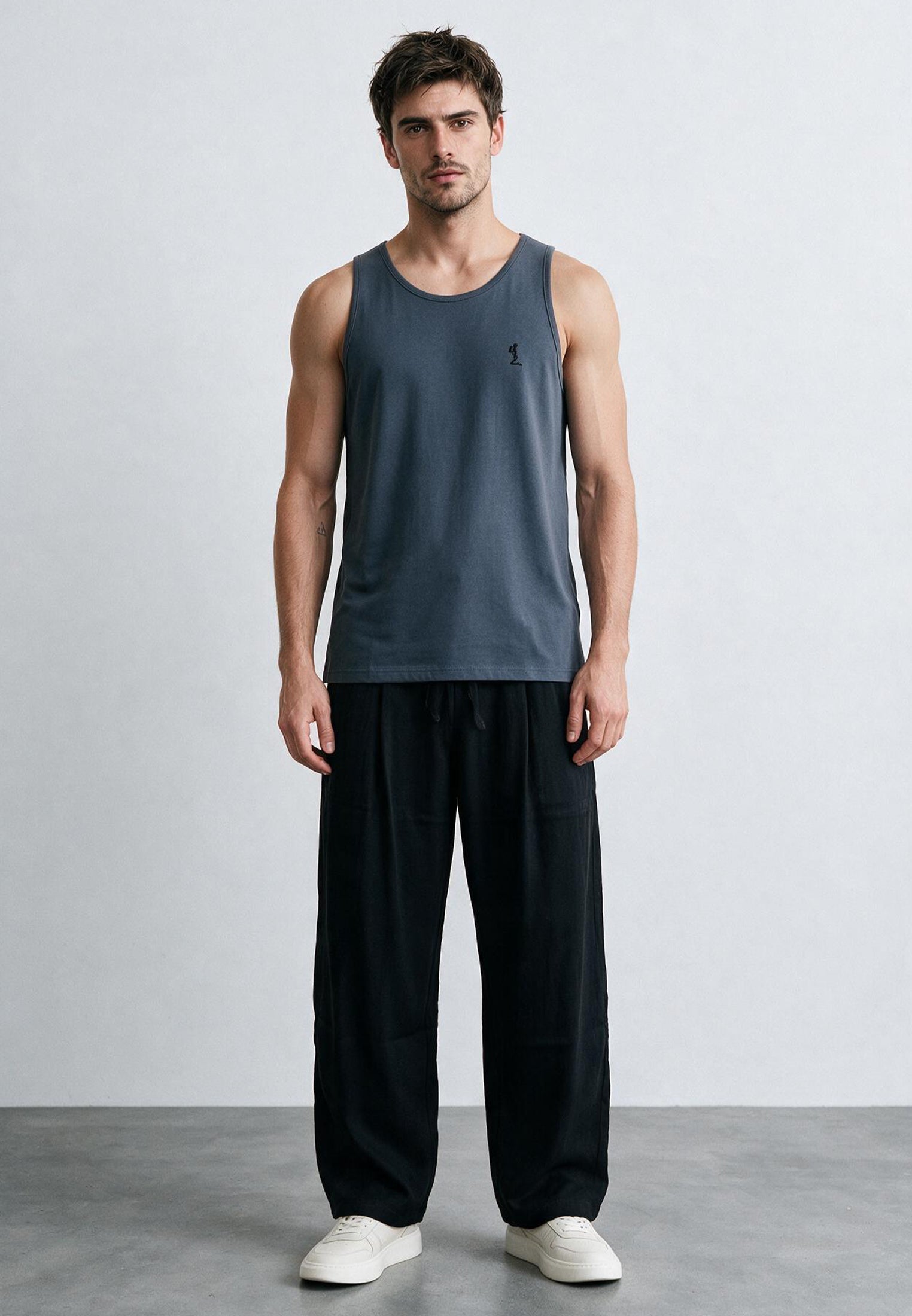 ALBION VEST DARK METAL