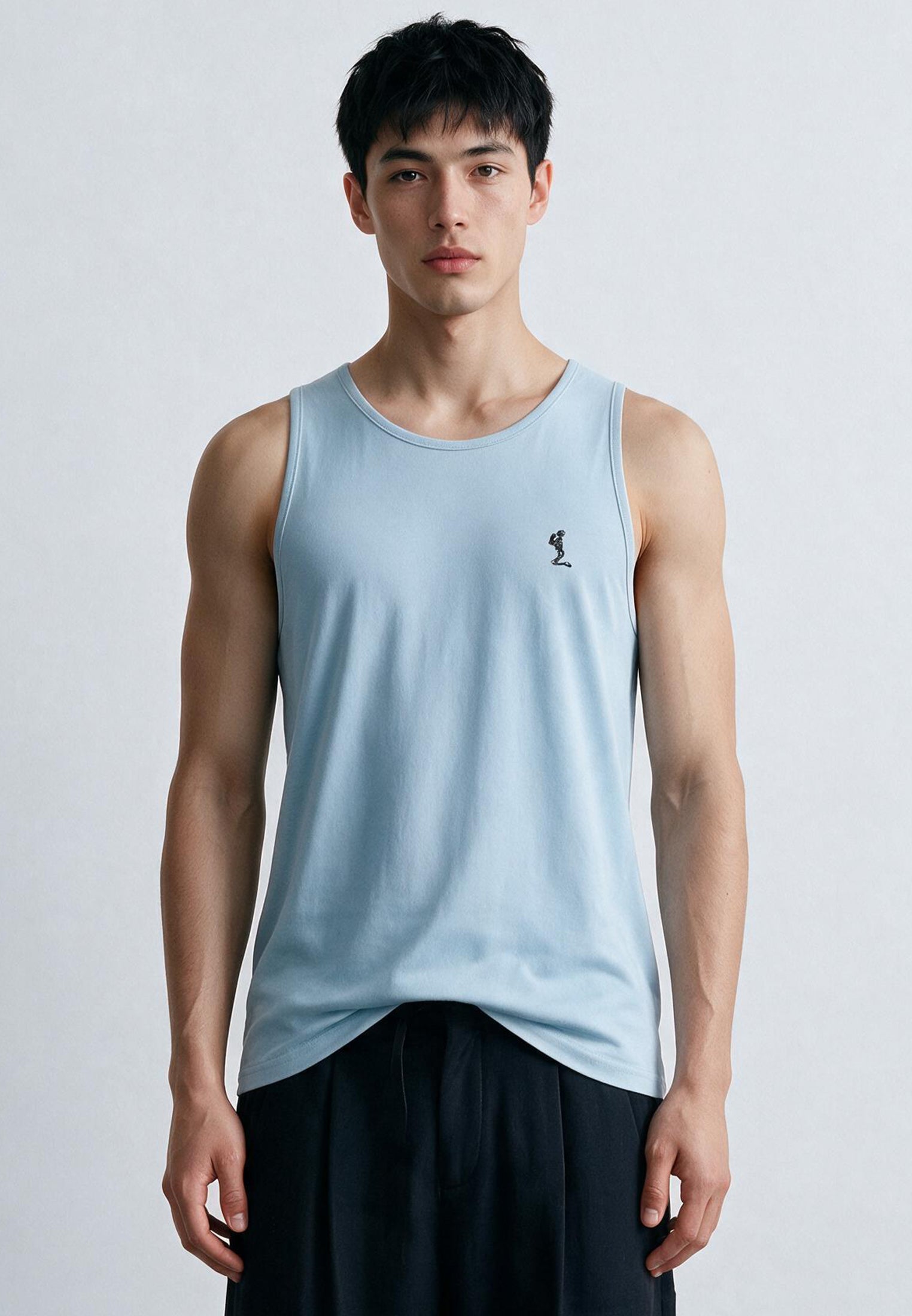 ALBION VEST PALE BLUE