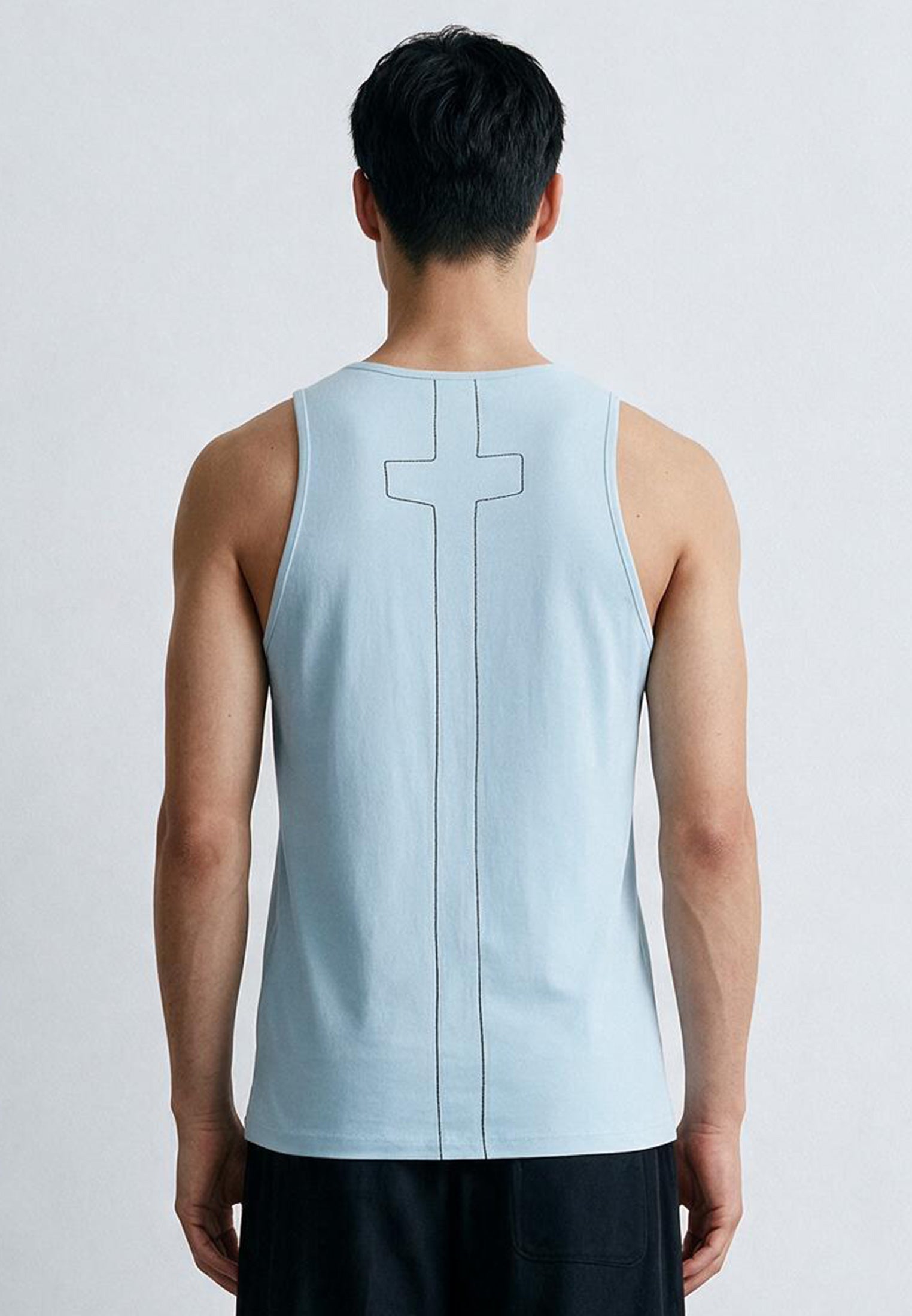 ALBION VEST PALE BLUE