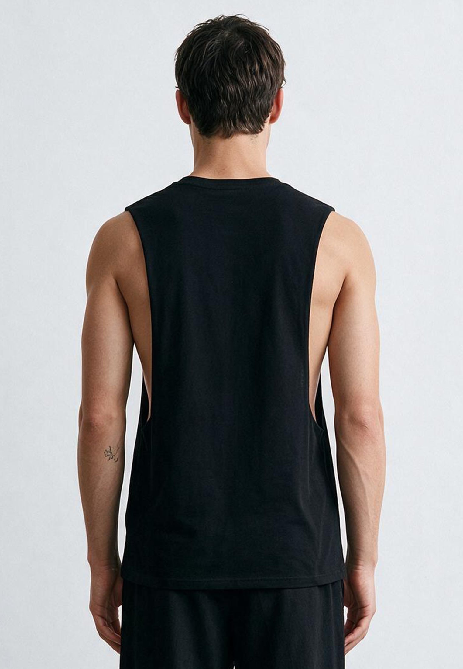 CUTAWAY VEST BLACK