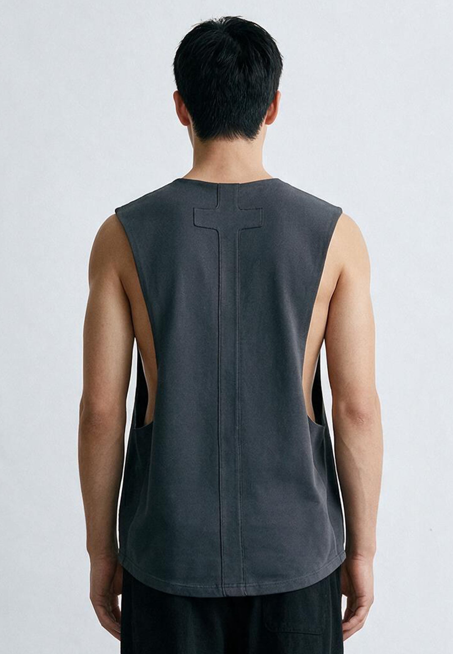 CUTAWAY VEST DARK METAL