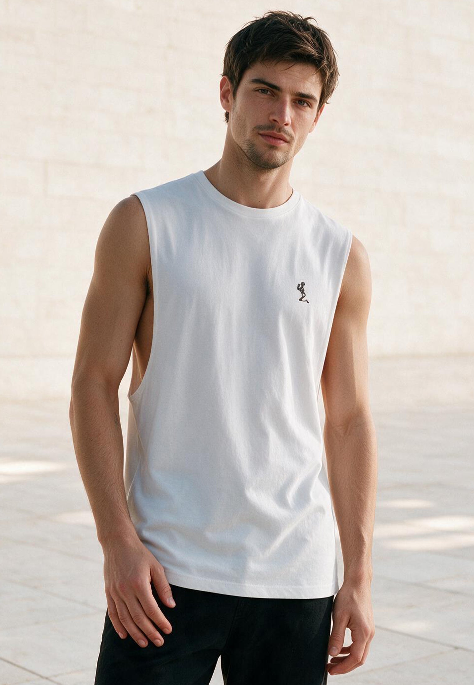 CUTAWAY VEST WHITE