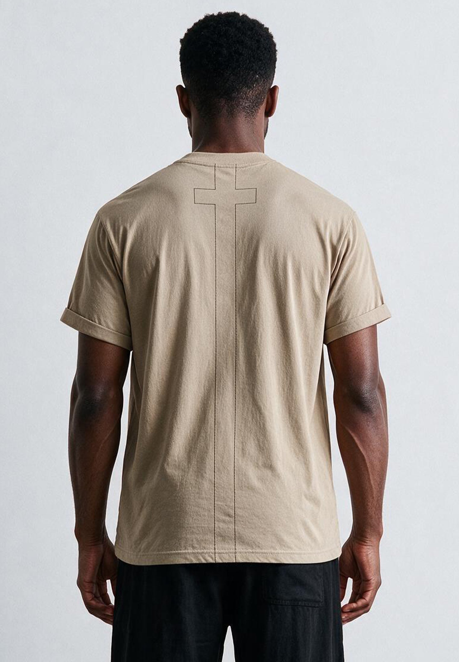 ESSENTIAL ROLLED CUFF T-SHIRT FAWN