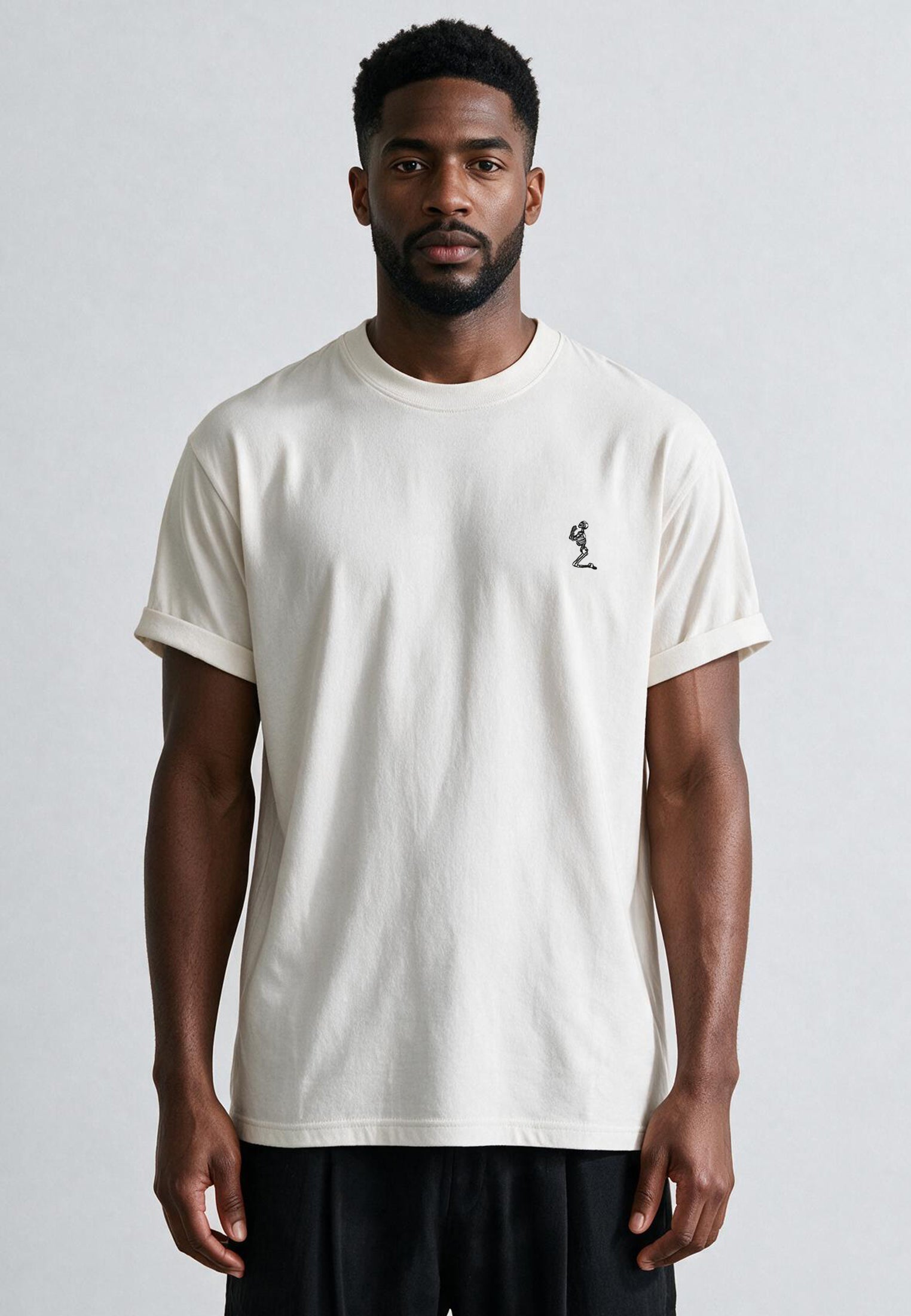 ESSENTIAL ROLLED CUFF T-SHIRT OFF WHITE