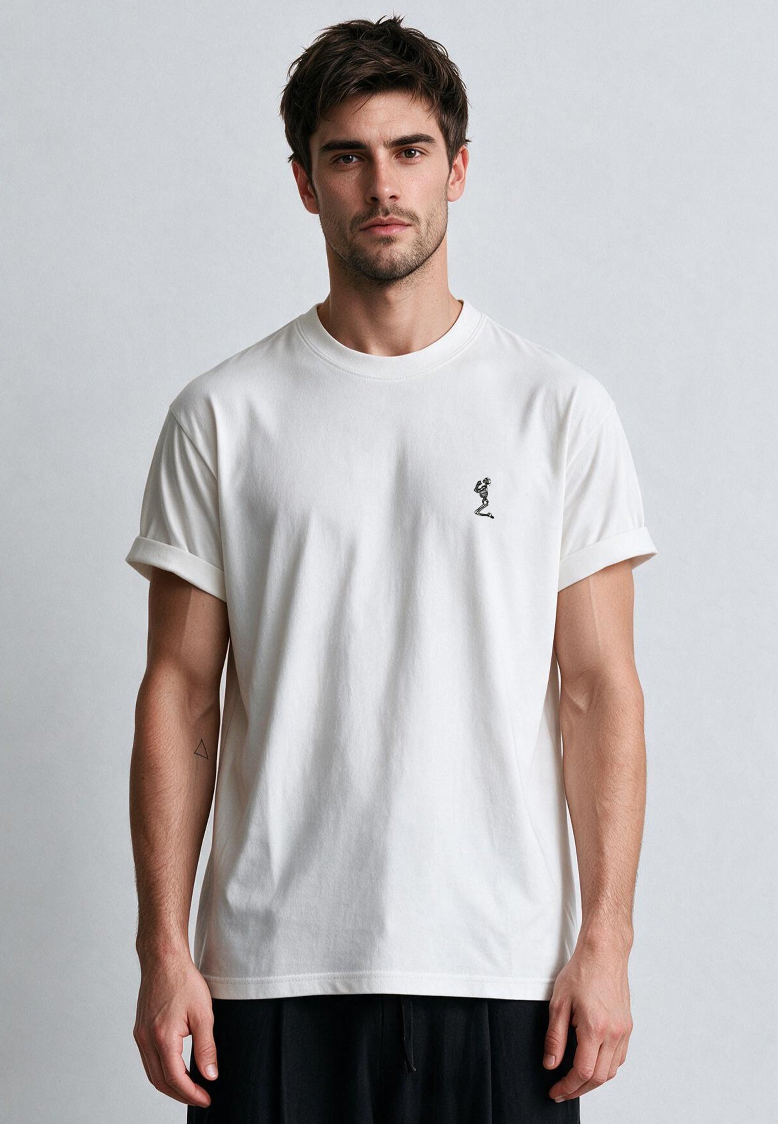 ESSENTIAL ROLLED CUFF T-SHIRT WHITE