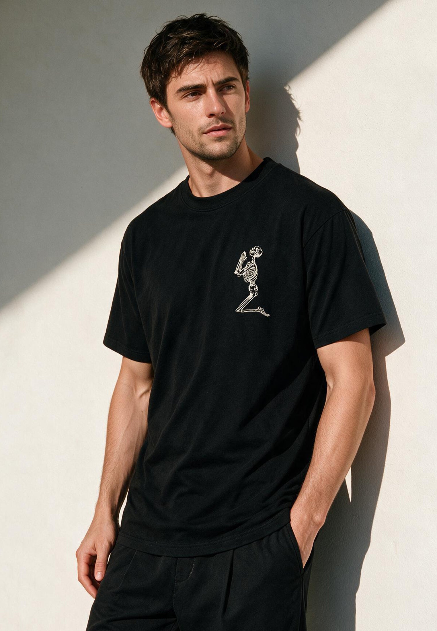 ESSENTIAL BIG SKELETON BLACK T-SHIRT