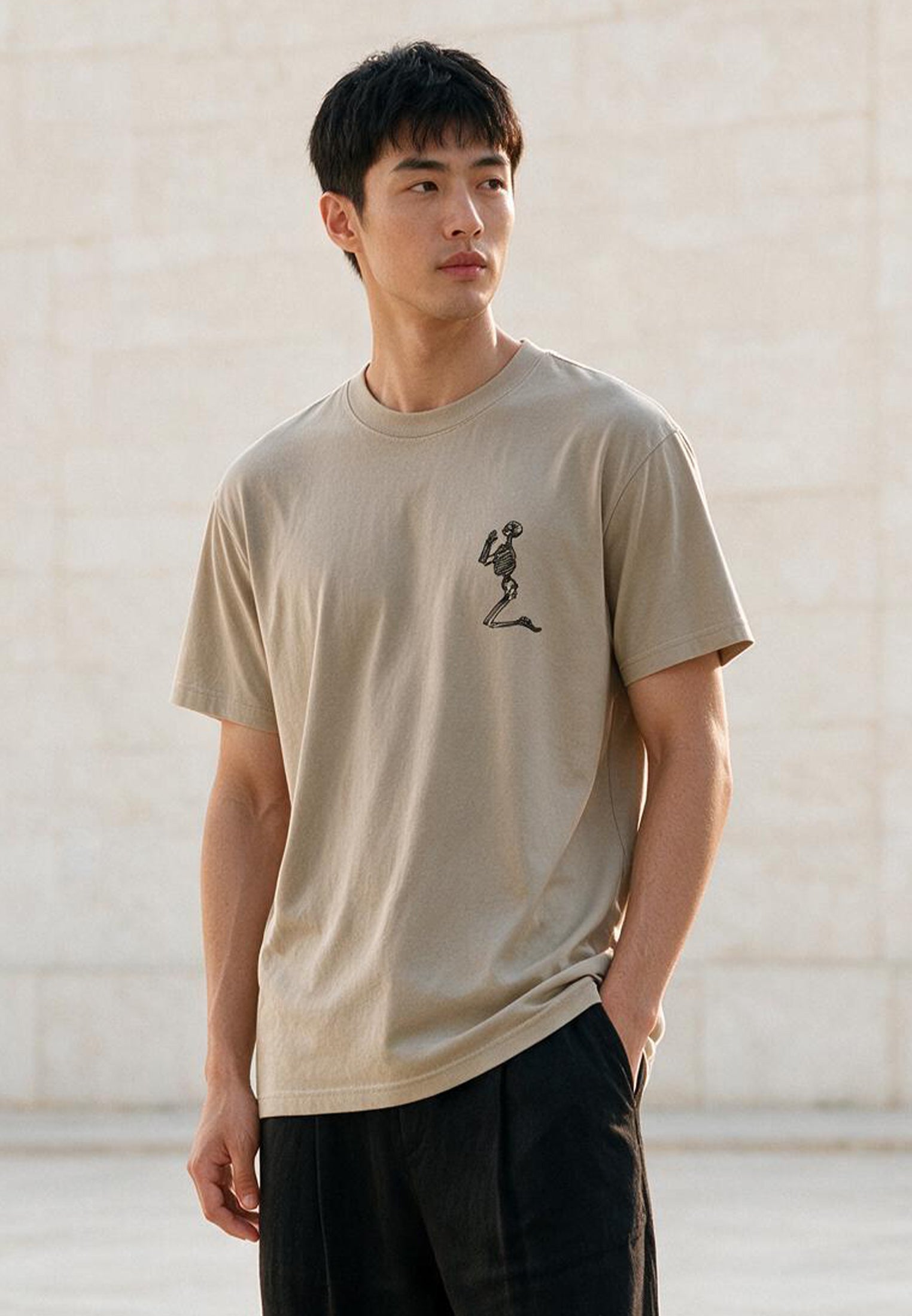 ESSENTIAL BIG SKELETON FAWN T-SHIRT