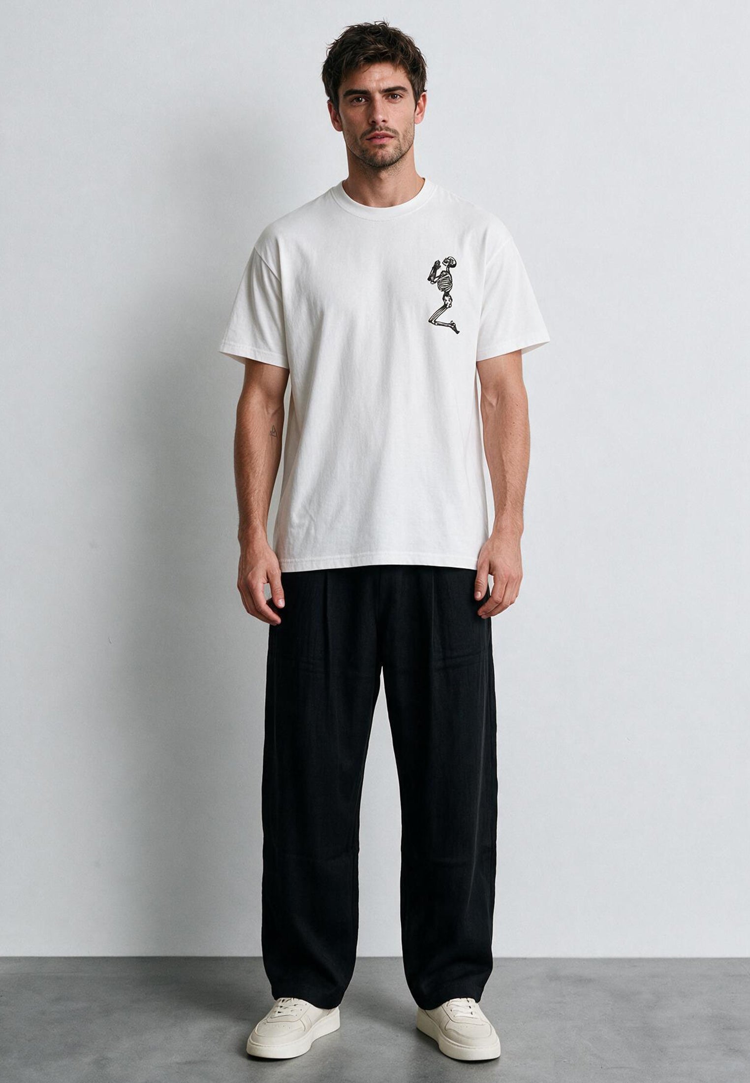 ESSENTIAL BIG SKELETON WHITE T-SHIRT